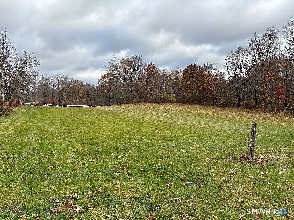 2581 Litchfield Road
