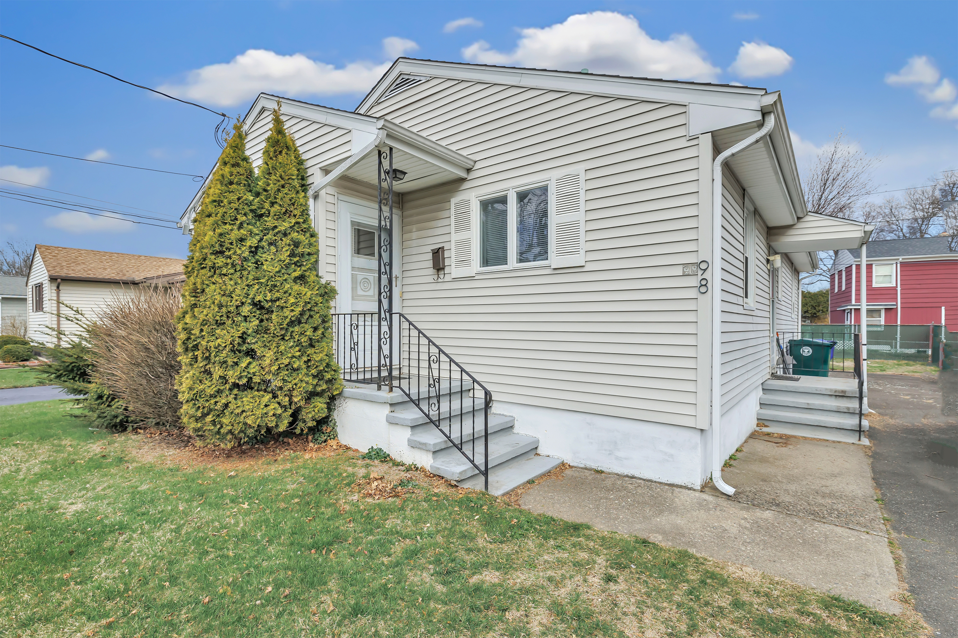 98 Auburn Street, Stratford, Connecticut image 5