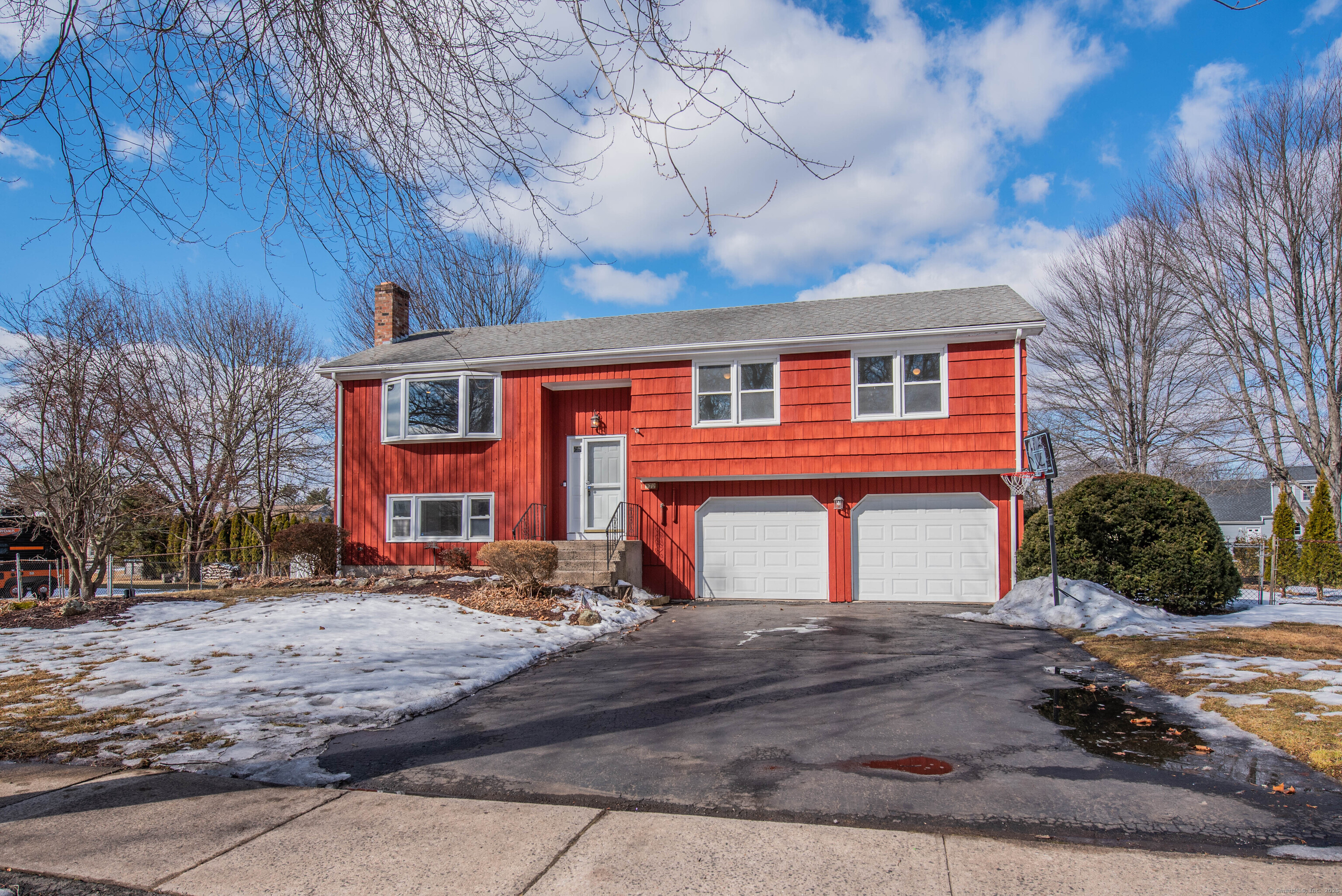 172 Evergreen Lane, Meriden, Connecticut image 3
