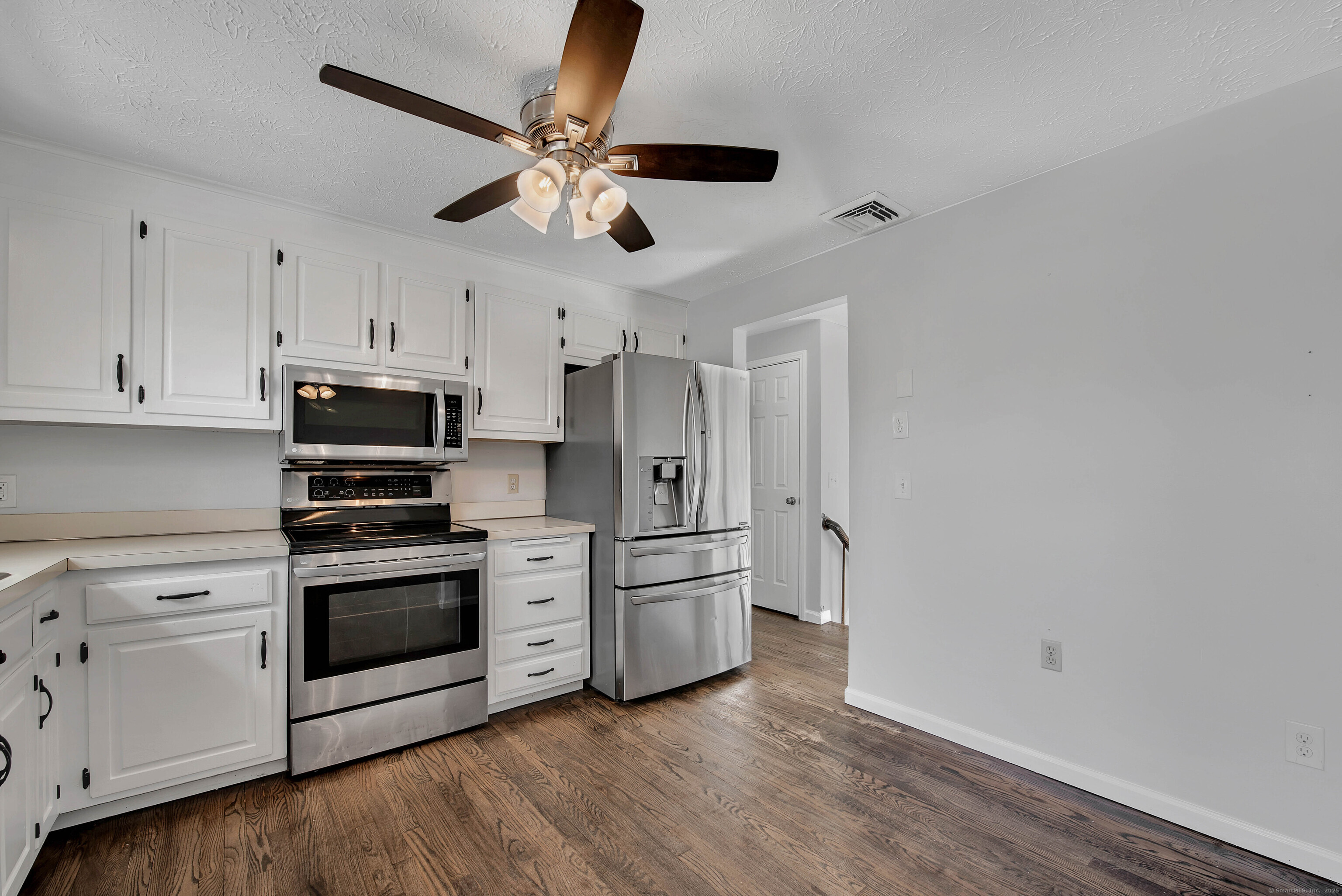 172 Evergreen Lane, Meriden, Connecticut image 9