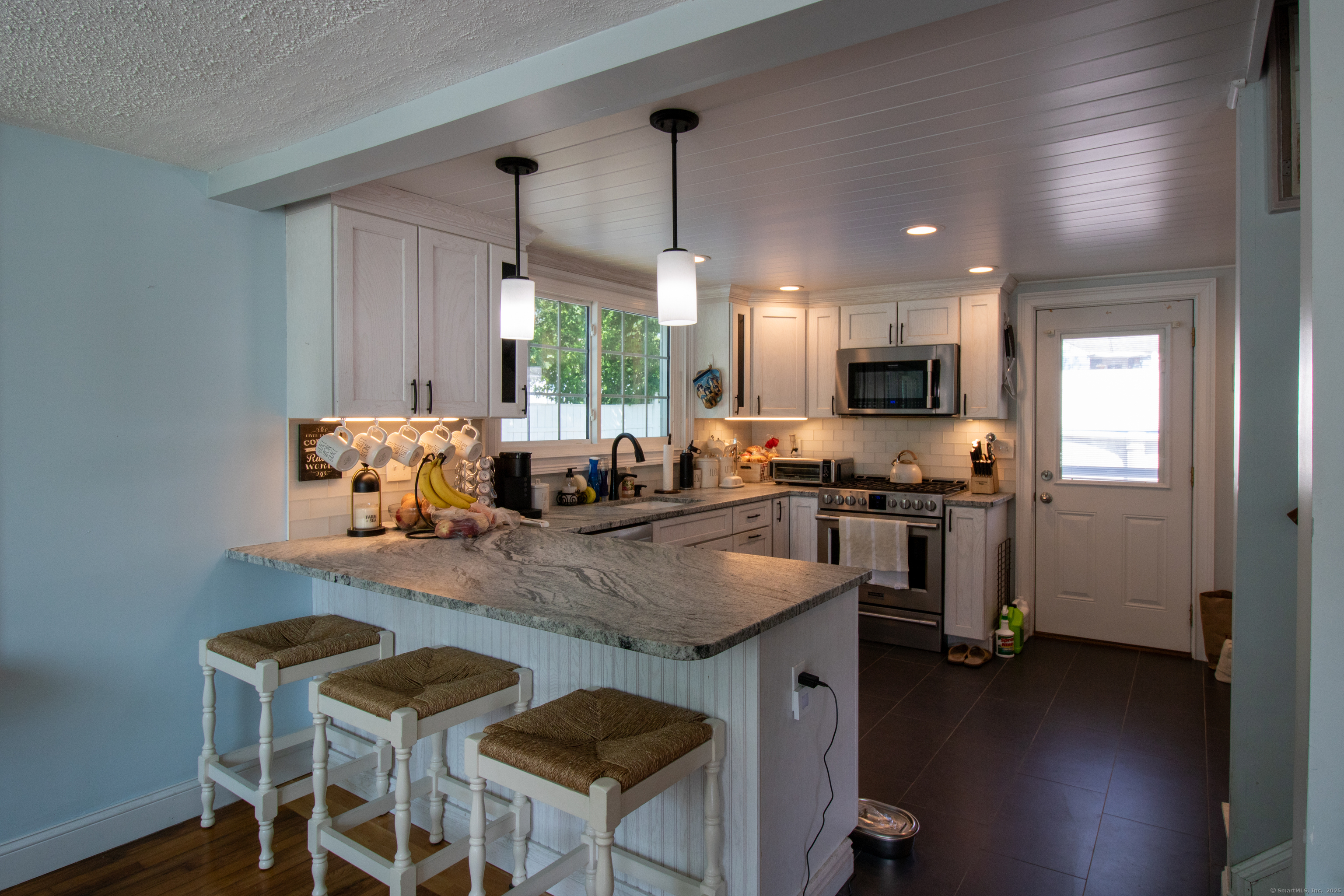 18 Millstone Road West