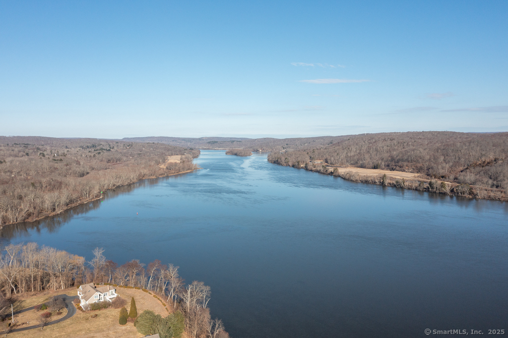 32 Gates Way, Haddam, Connecticut image 3