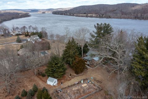 32 Gates Way Haddam CT 06438