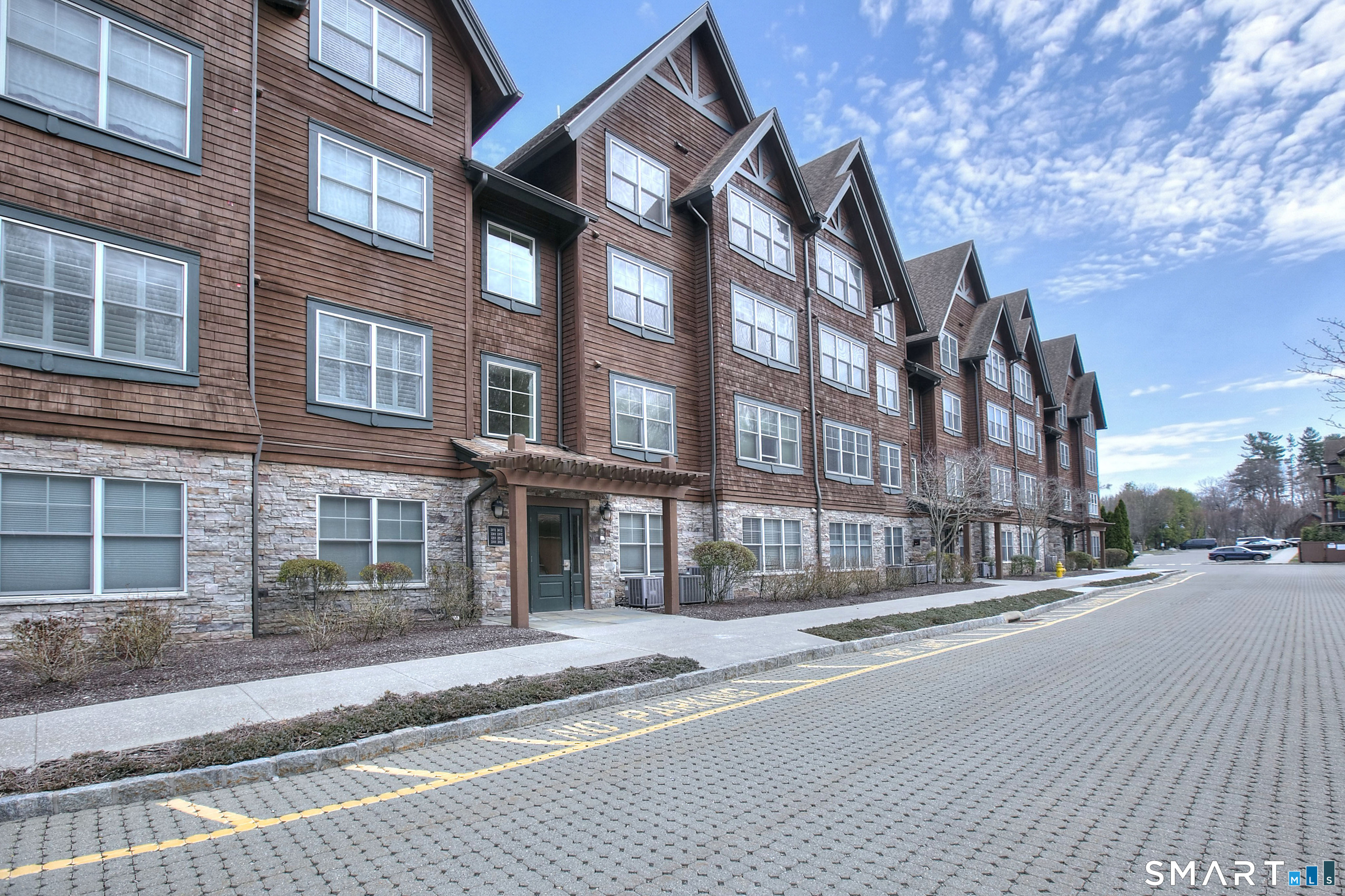 16 Hayestown Road C402