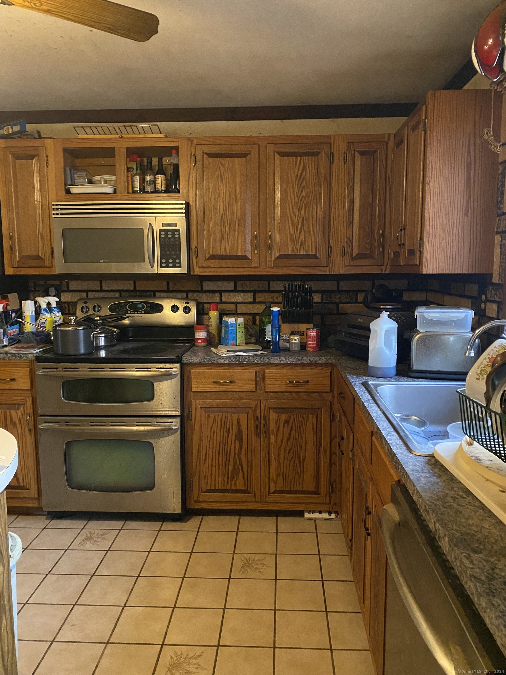 157 Goose Lane, Tolland, Connecticut image 9