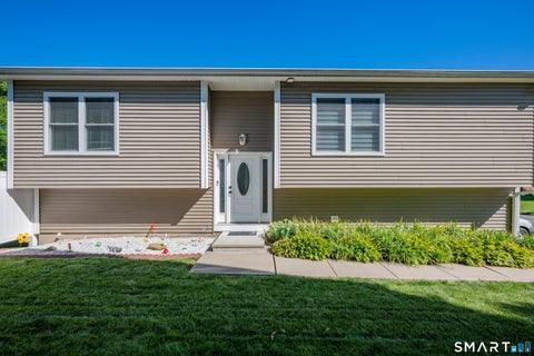 Photo of 194 McClintock Street, New Britain, CT 06053 (MLS # 24202151)