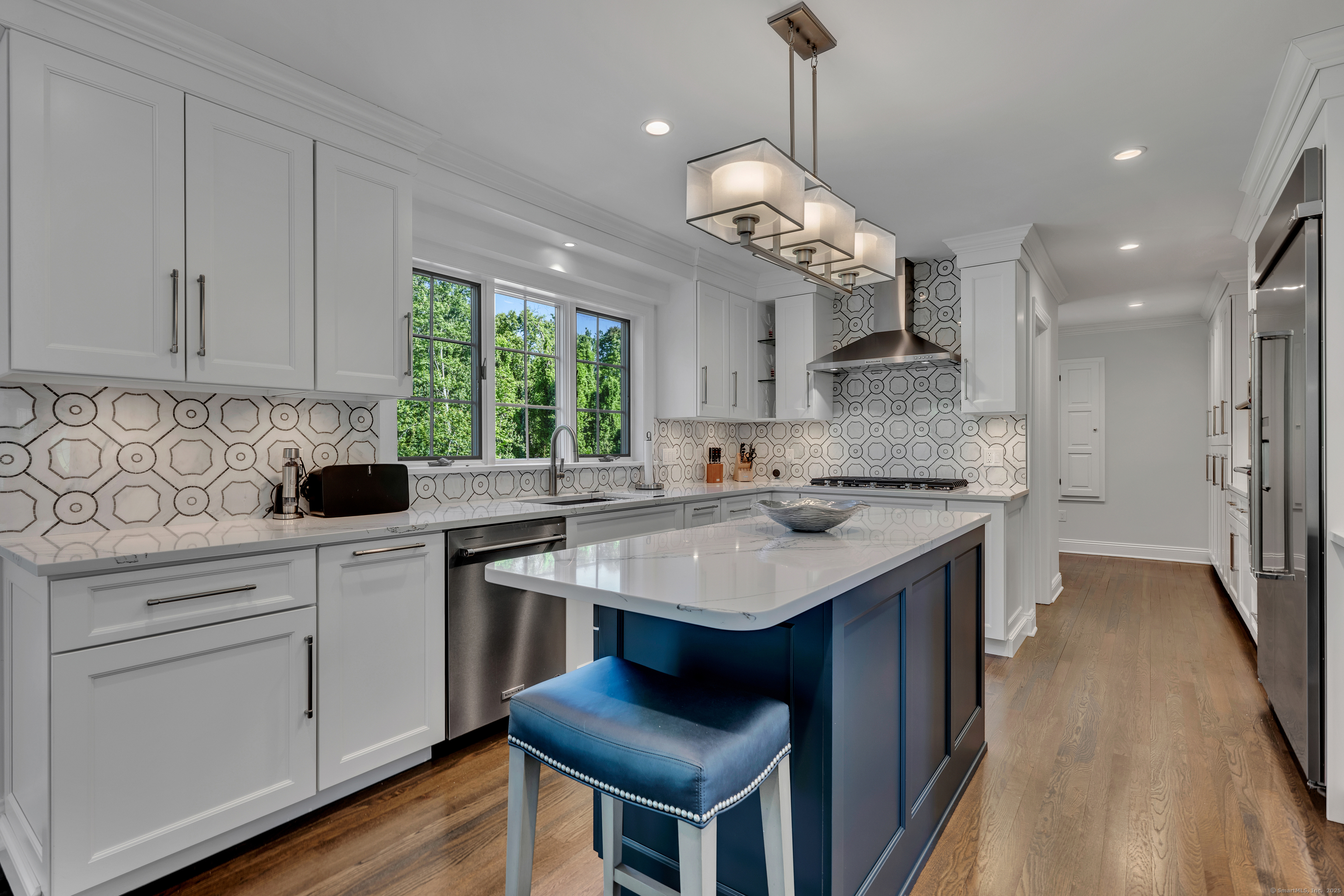 327 Winding Brook Farm Road, Watertown, Connecticut image 4