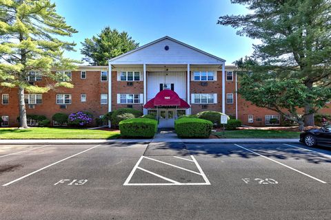 1120 New Haven Avenue APT 142 Milford CT 06460