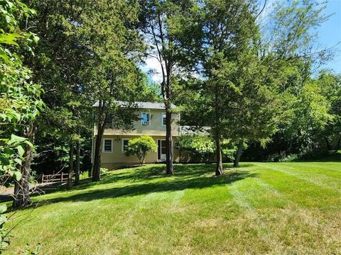 Tiny photo for 29 Brook Pine Drive, Shelton, CT 06484 (MLS # 24141118)