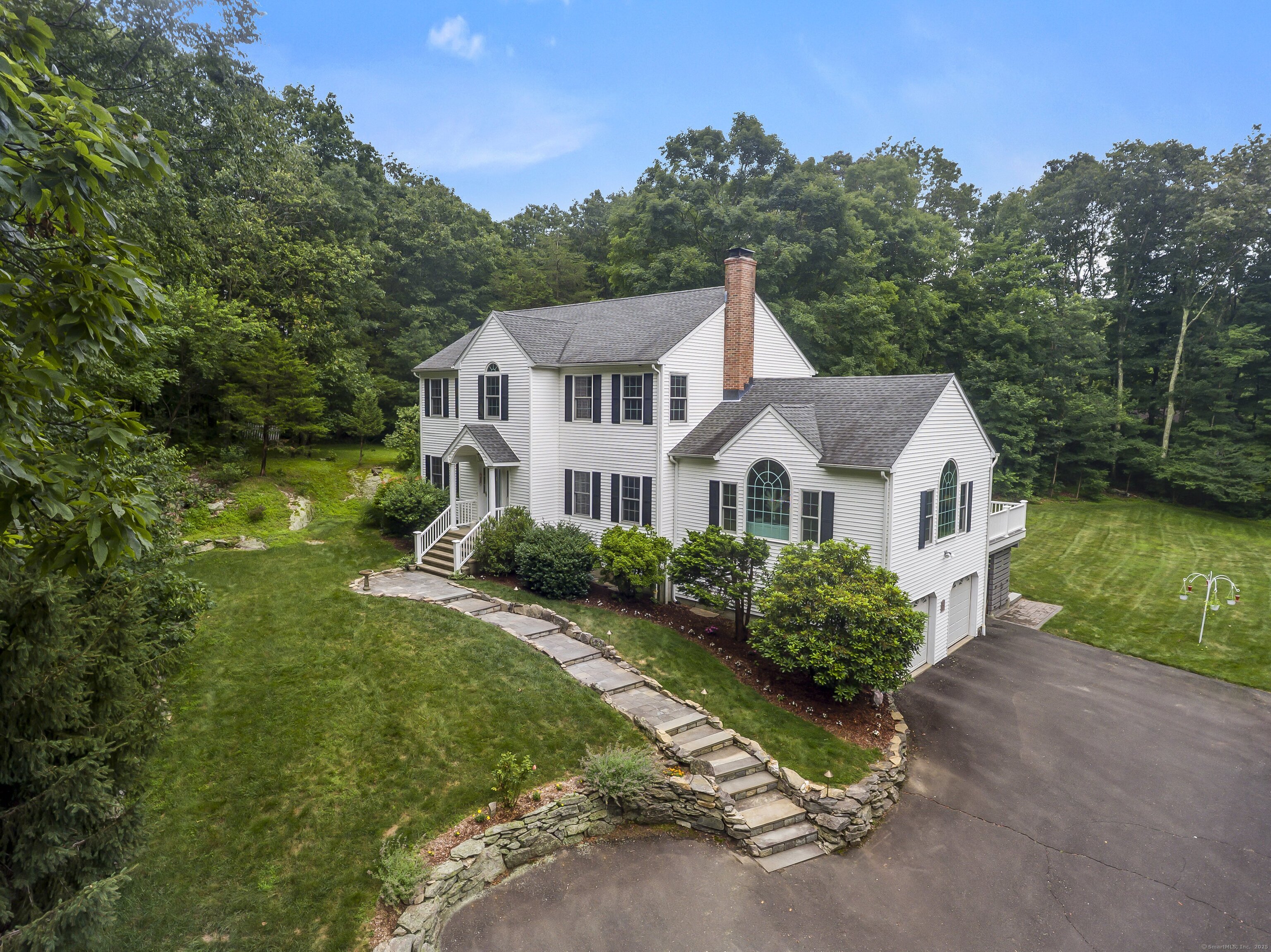 10 Applegate Lane