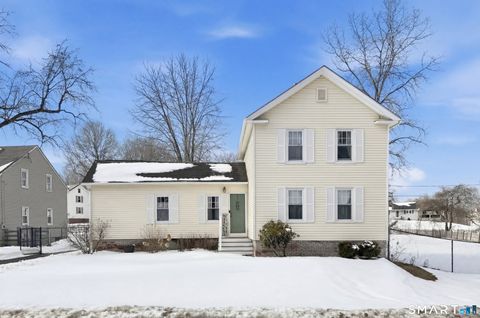Photo of 687 East Street S, Suffield, CT 06078 (MLS # 24156030)