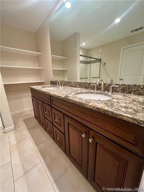 Tiny photo for 127 Harbour Close #127, New Haven, CT 06519 (MLS # 24155401)