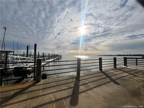 Tiny photo for 127 Harbour Close #127, New Haven, CT 06519 (MLS # 24155401)