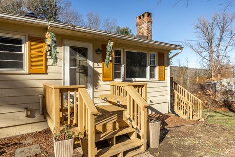 A home in North Canaan