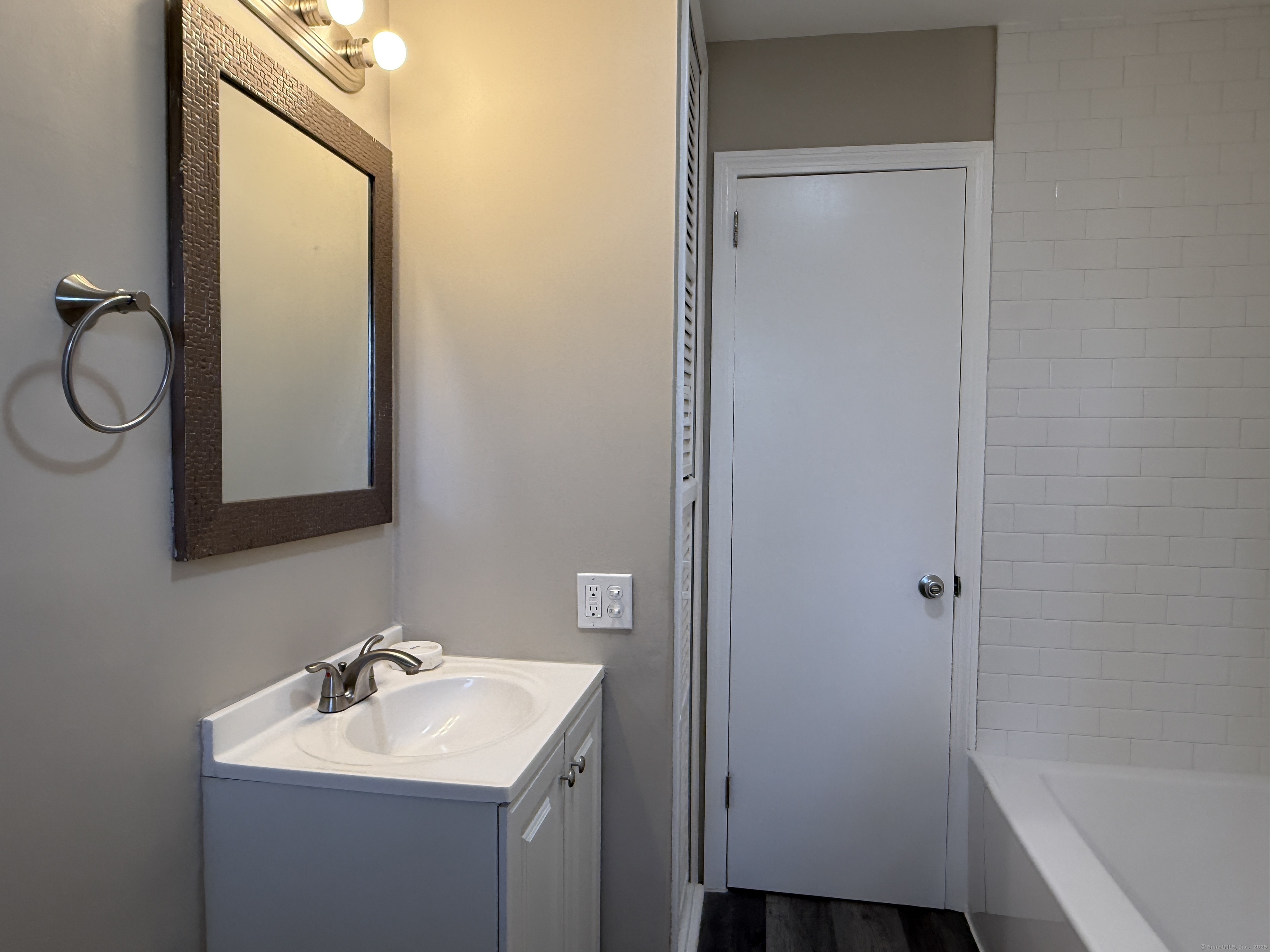 158 Monroe Street, East Hartford, Connecticut image 19