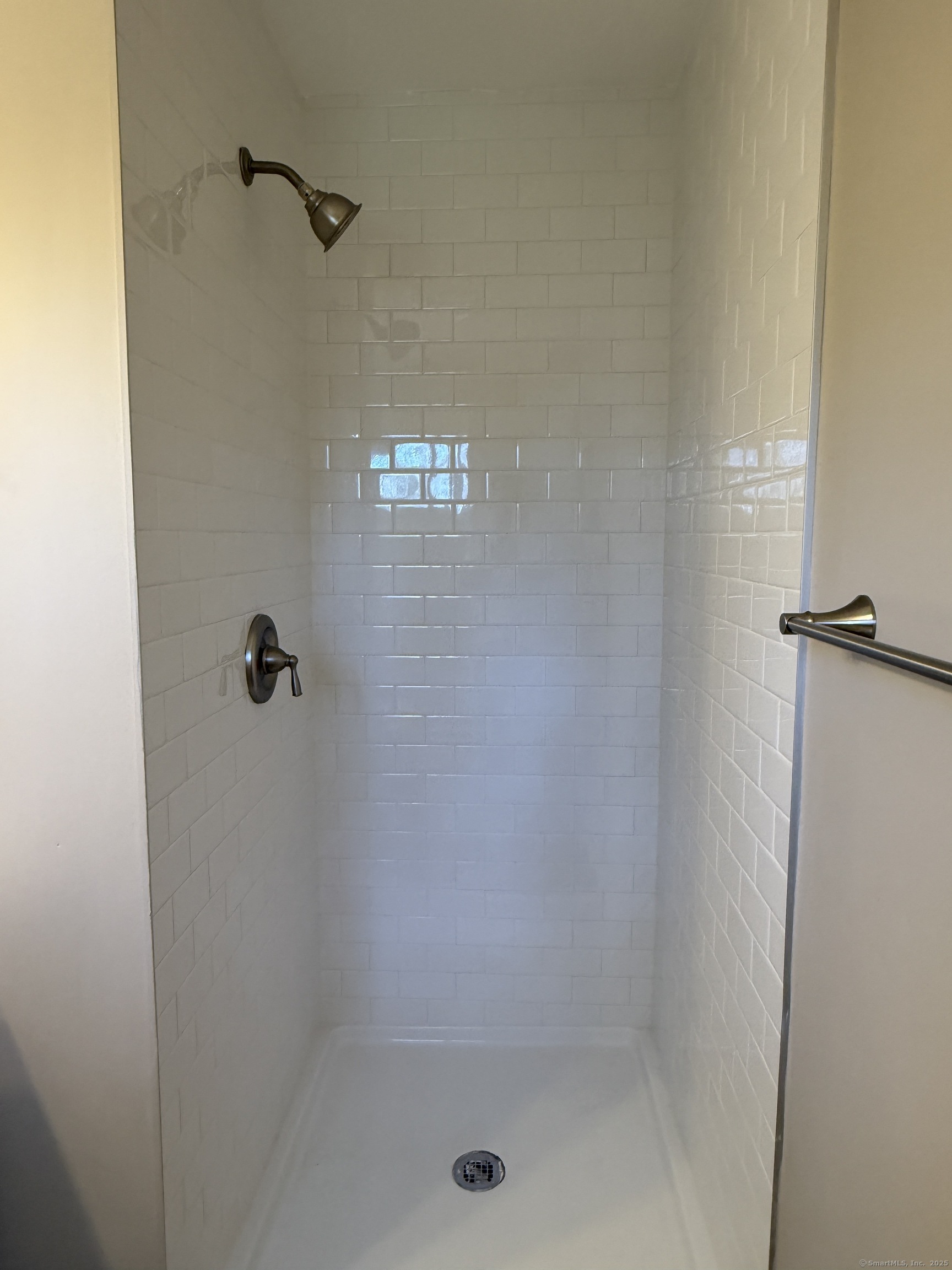 158 Monroe Street, East Hartford, Connecticut image 24