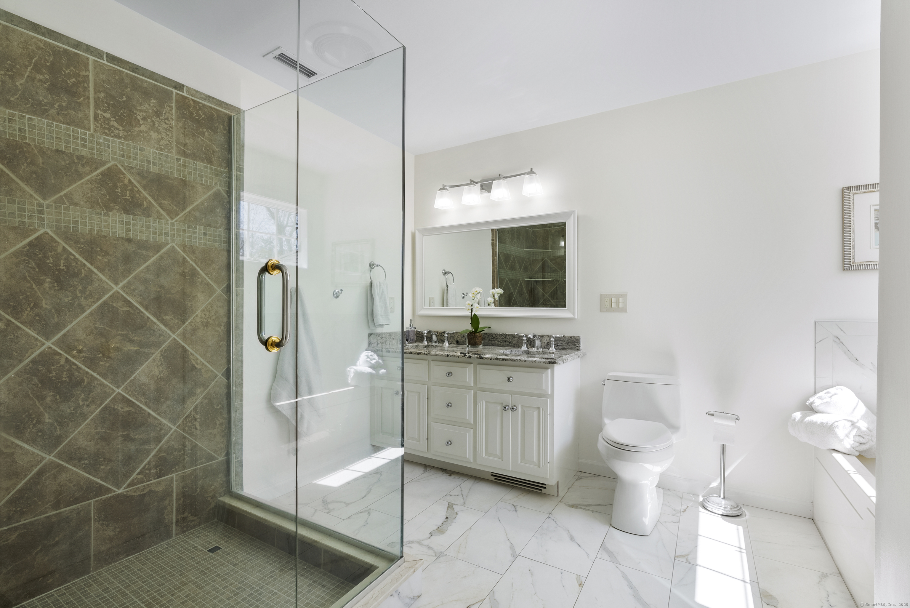 219 Hurlburt Street, Glastonbury, Connecticut image 25
