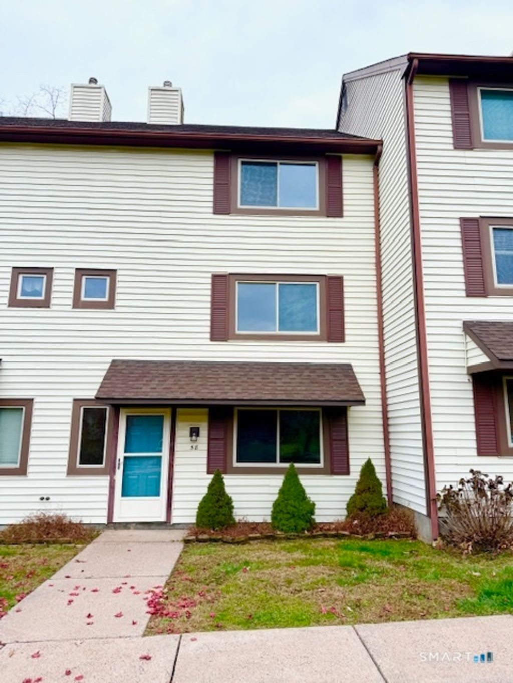 Photo of 58 Blackhaw Drive #58, Cromwell, CT 06416 (MLS # 24149332)