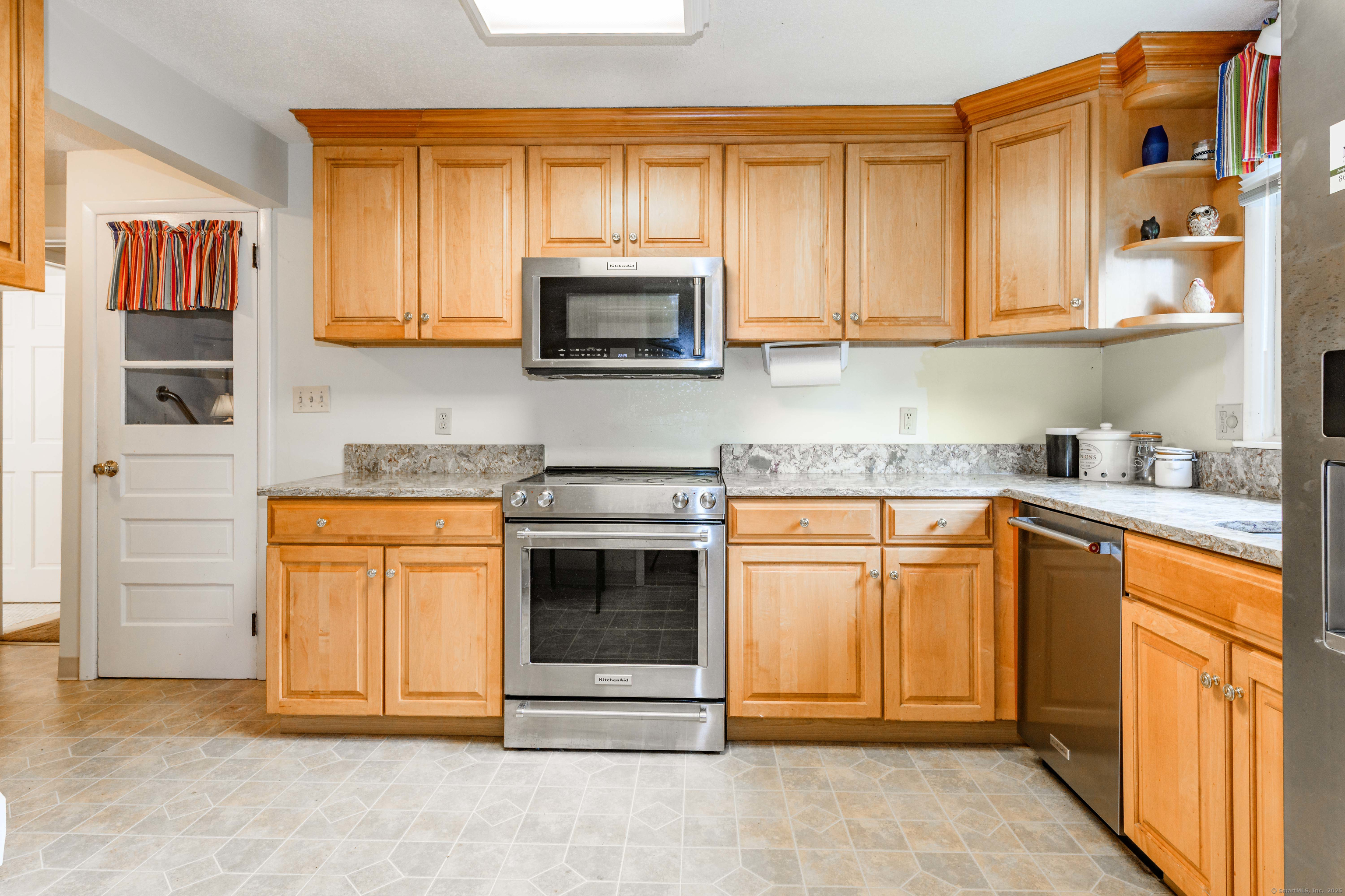 20 Wescott Road, Simsbury, Connecticut image 6