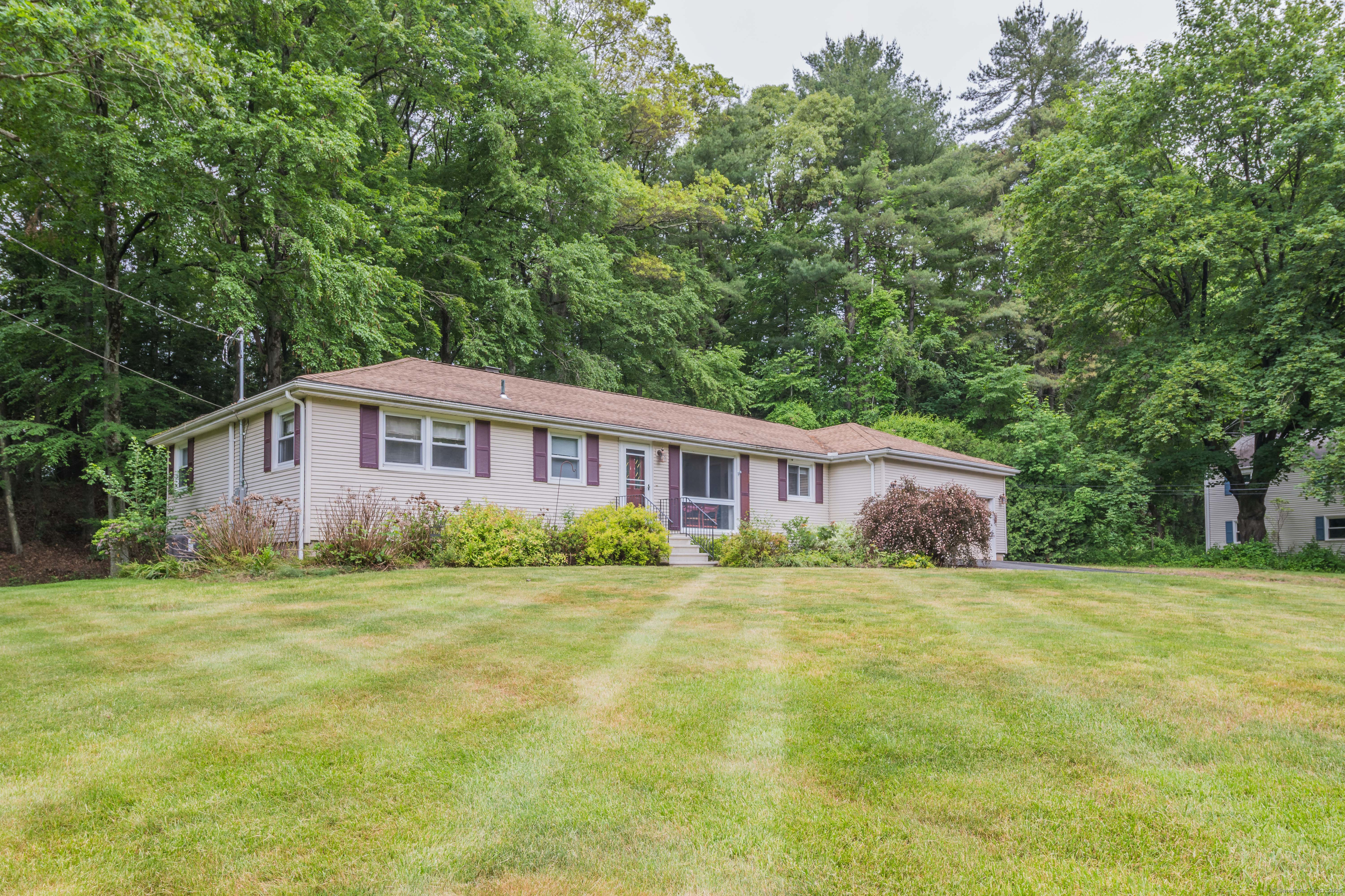 20 Wescott Road, Simsbury, Connecticut image 1
