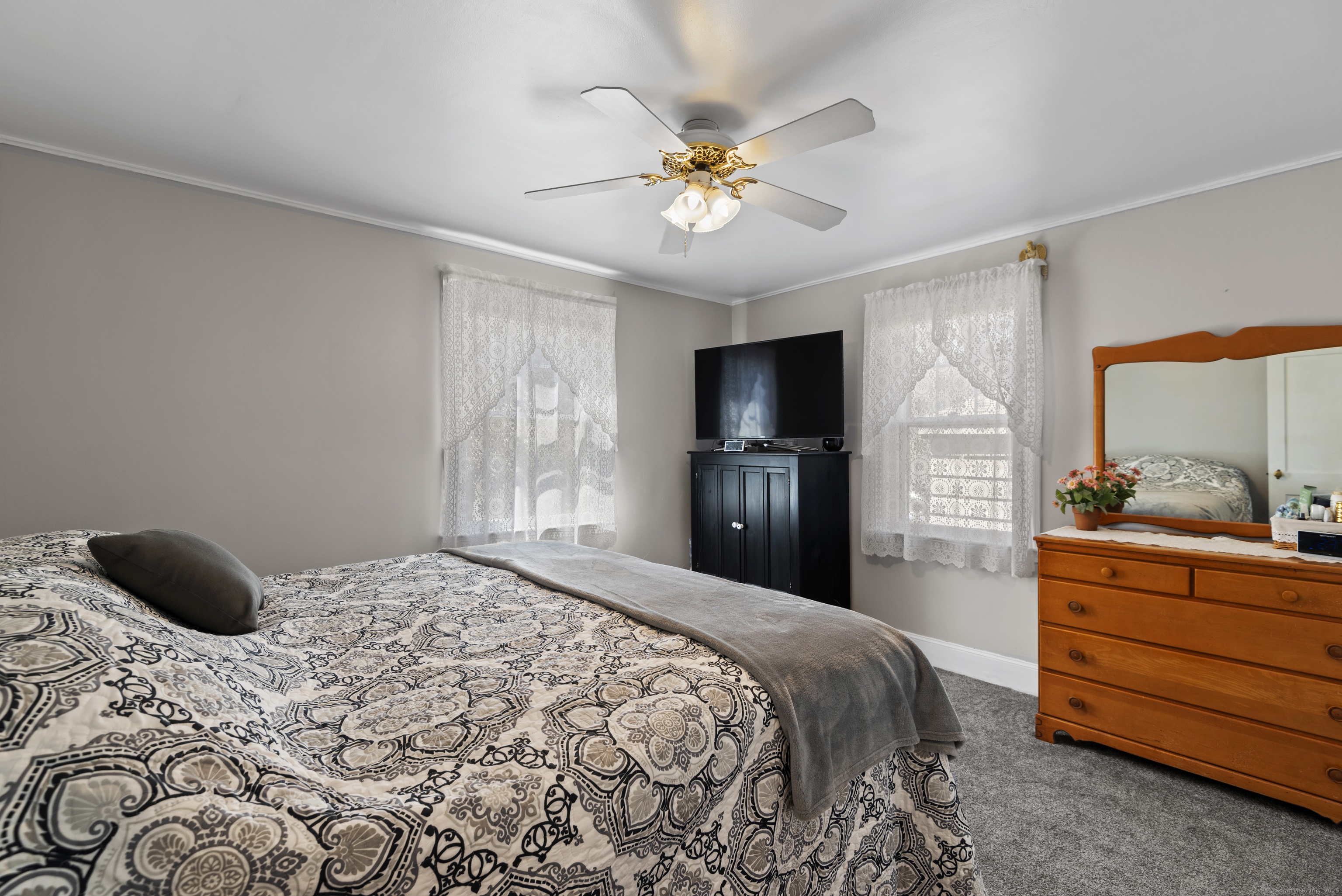 192 Douglas Drive, Meriden, Connecticut image 12