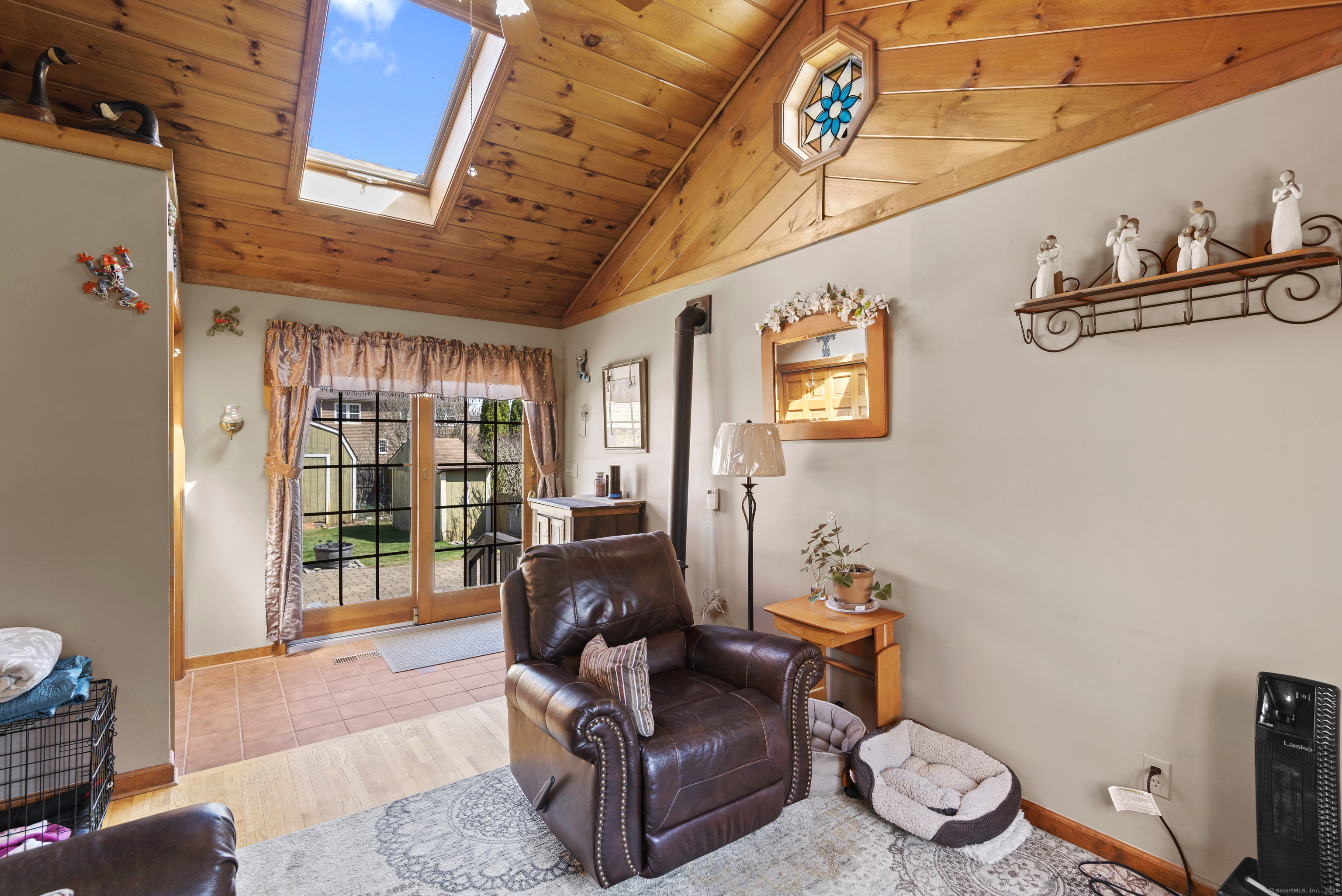 192 Douglas Drive, Meriden, Connecticut image 8