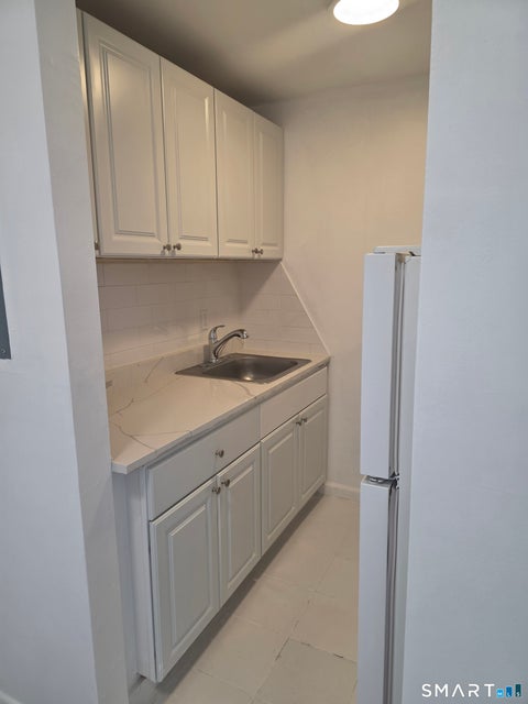 Tiny photo for 345 Benham Avenue #C7, Bridgeport, CT 06604 (MLS # 24213009)