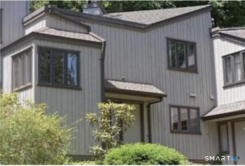 4 Earls Court C Farmington CT 06032