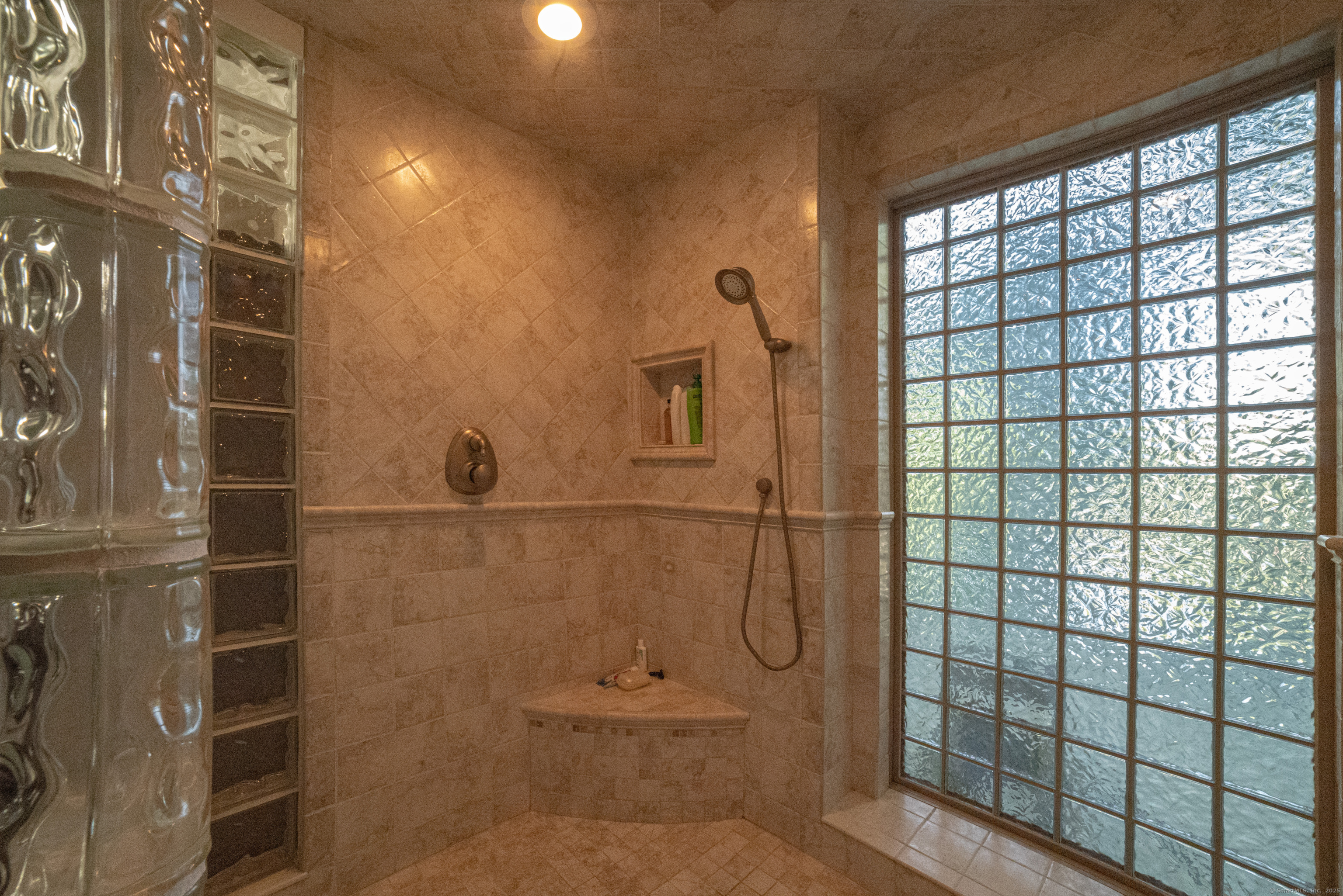 6 Waters Edge Way, Ridgefield, Connecticut image 32