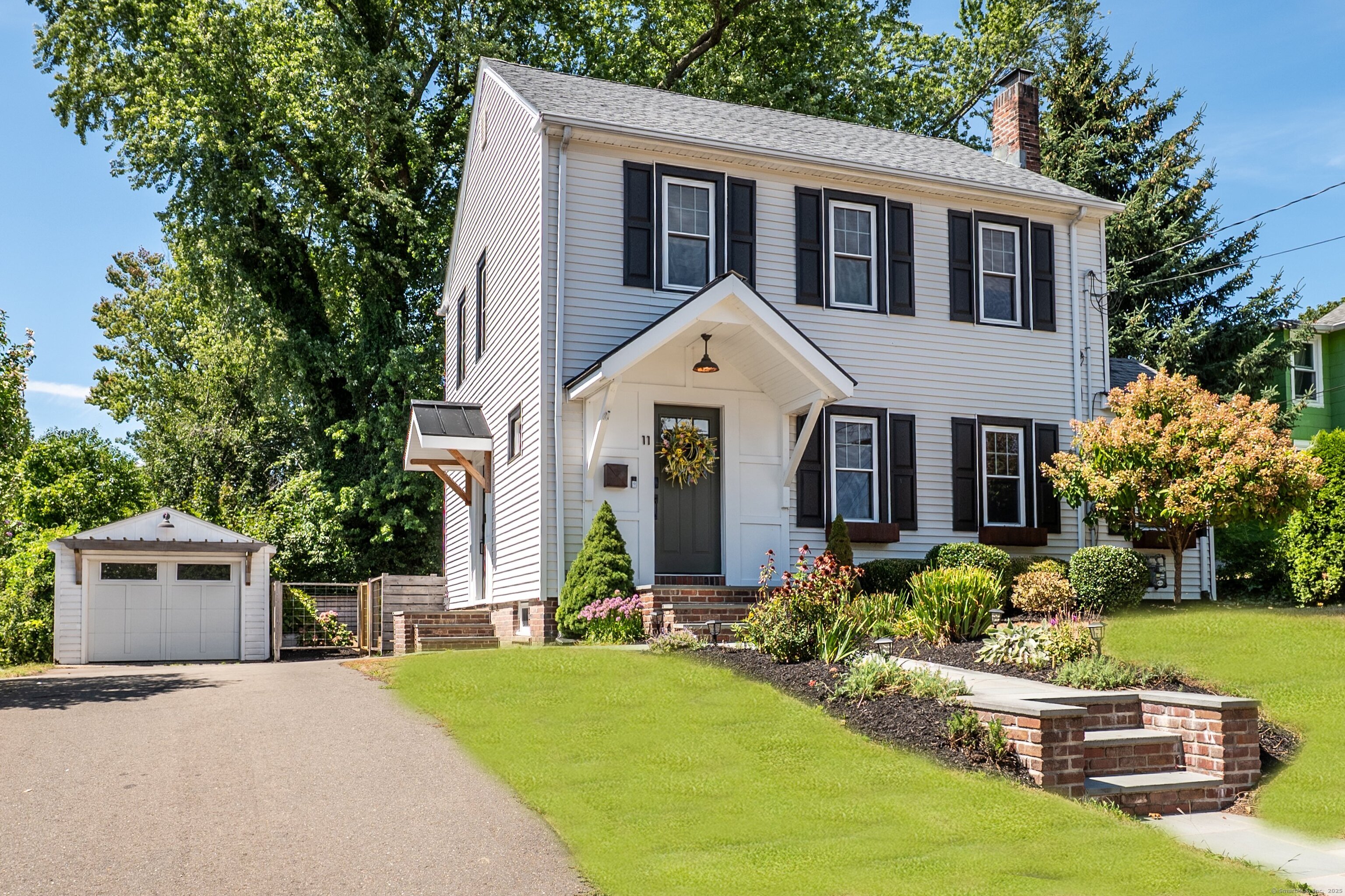 11 Bryan Road