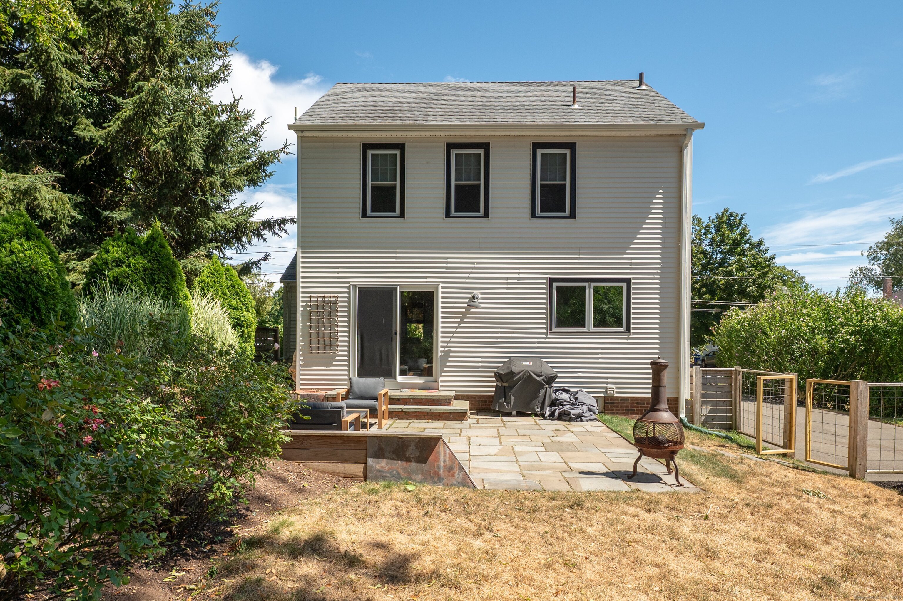 11 Bryan Road