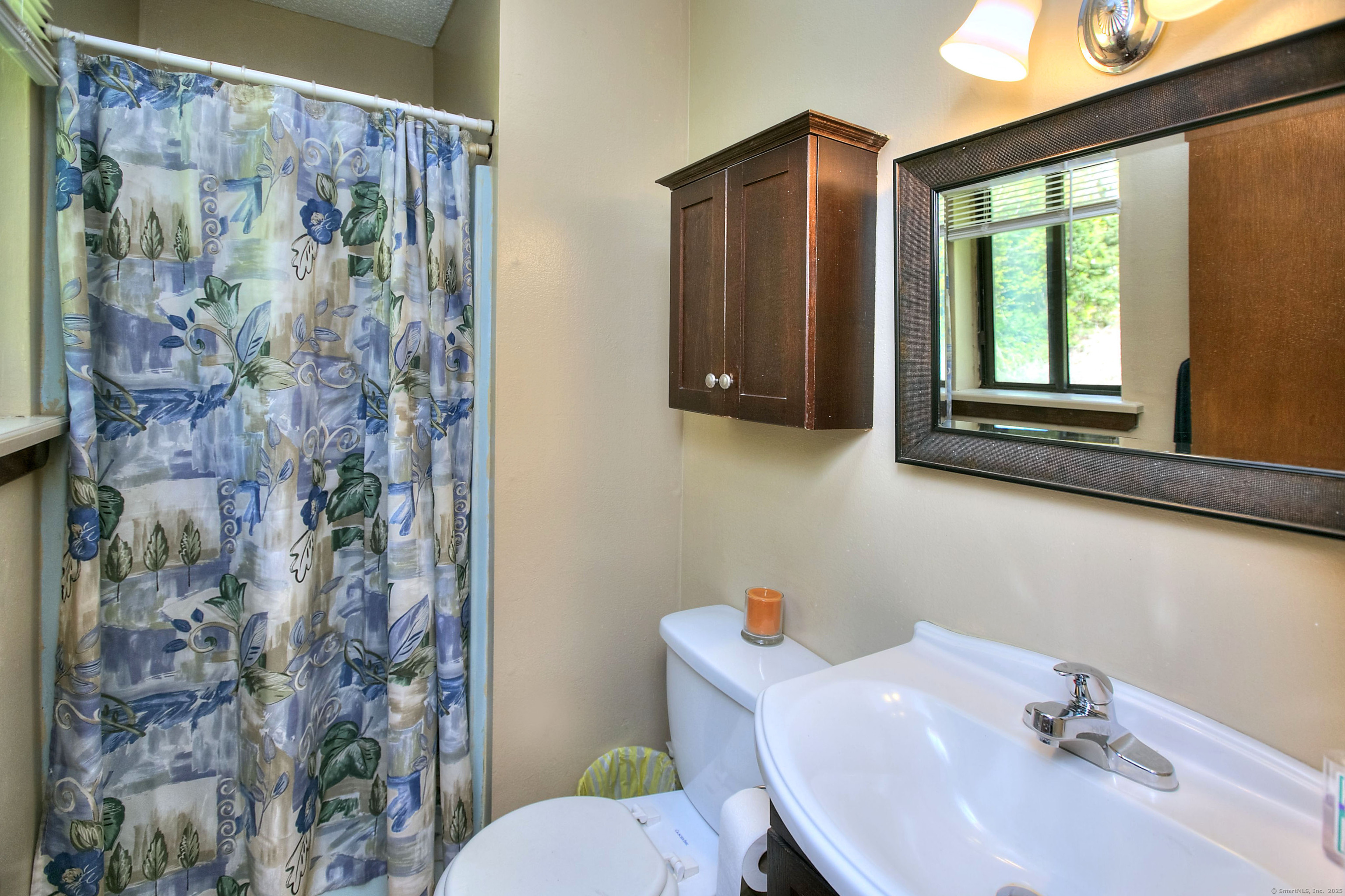 223 River Road, Shelton, Connecticut image 12
