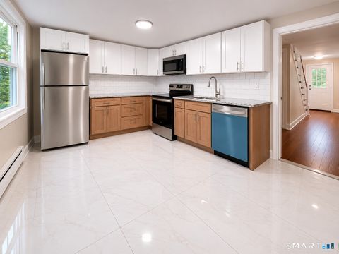 Photo of 7 Seminary Road, Simsbury, CT 06070 (MLS # 24178759)