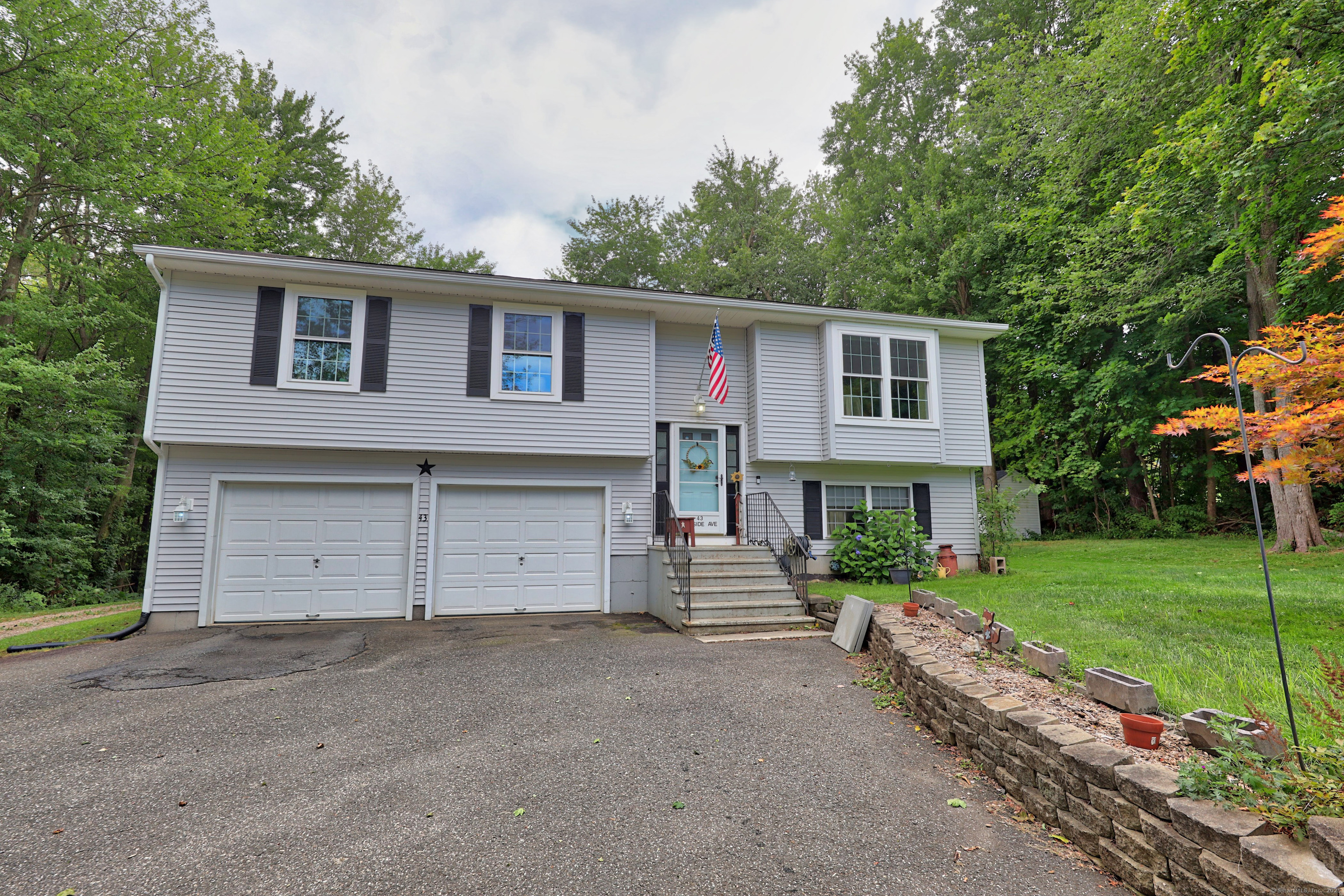 43 (A) Hillside Avenue