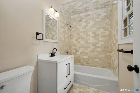 Tiny photo for 15 Linden Pl Place #2, Greenwich, CT 06831 (MLS # 24201075)