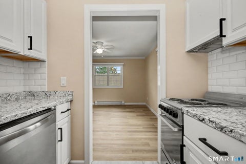 Tiny photo for 15 Linden Pl Place #2, Greenwich, CT 06831 (MLS # 24201075)