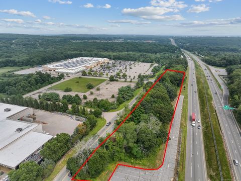 168 Waterford Parkway North Waterford CT 06385