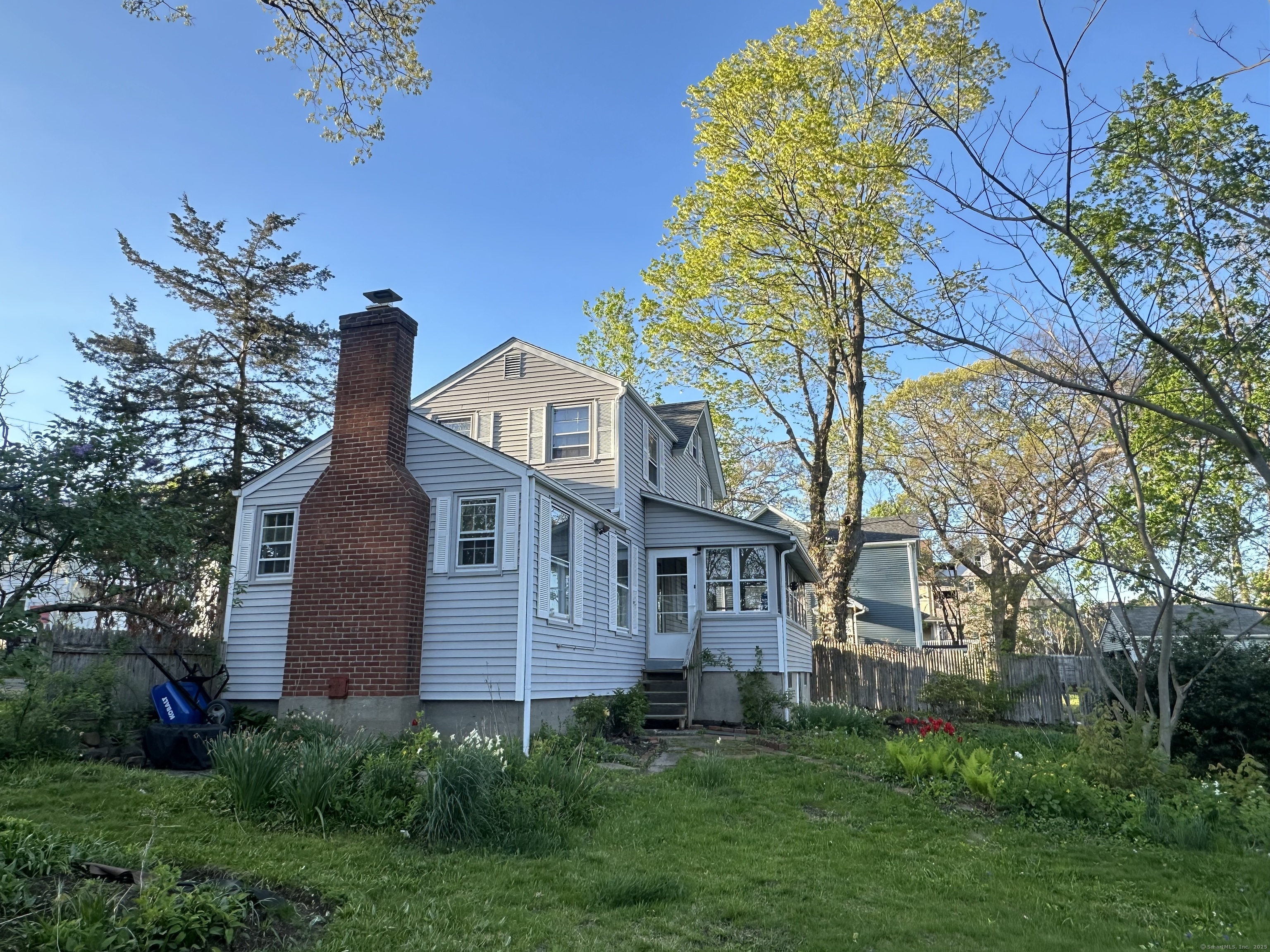 36 Bradley Street, New Britain, Connecticut image 3