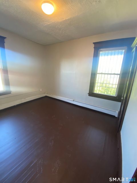 Tiny photo for 850 Park Street #3E, Hartford, CT 06106 (MLS # 24151934)