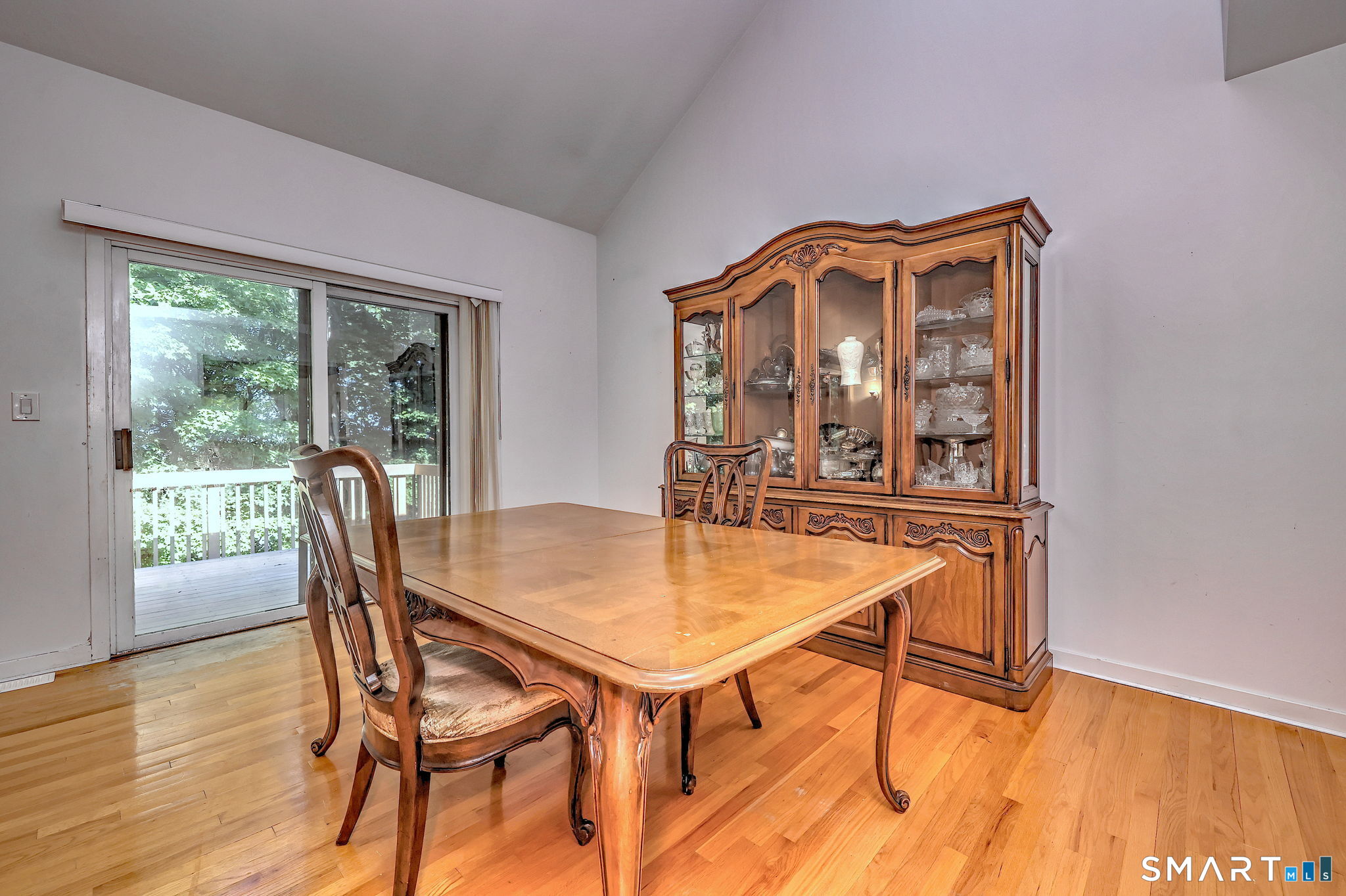 690 Forest Road 382
