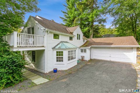 95 Peaceable Street Redding CT 06896