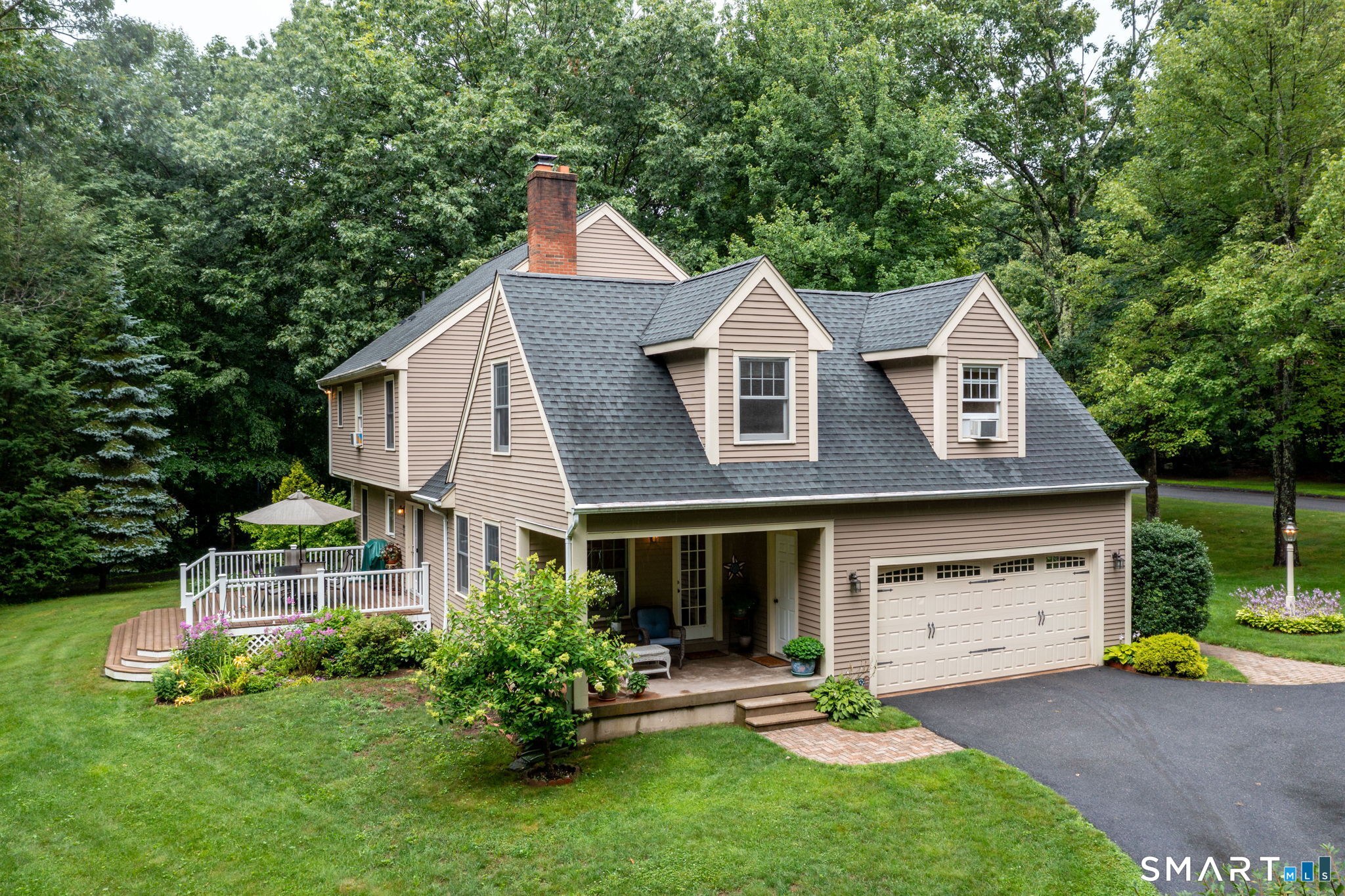 31 Knollwood Drive