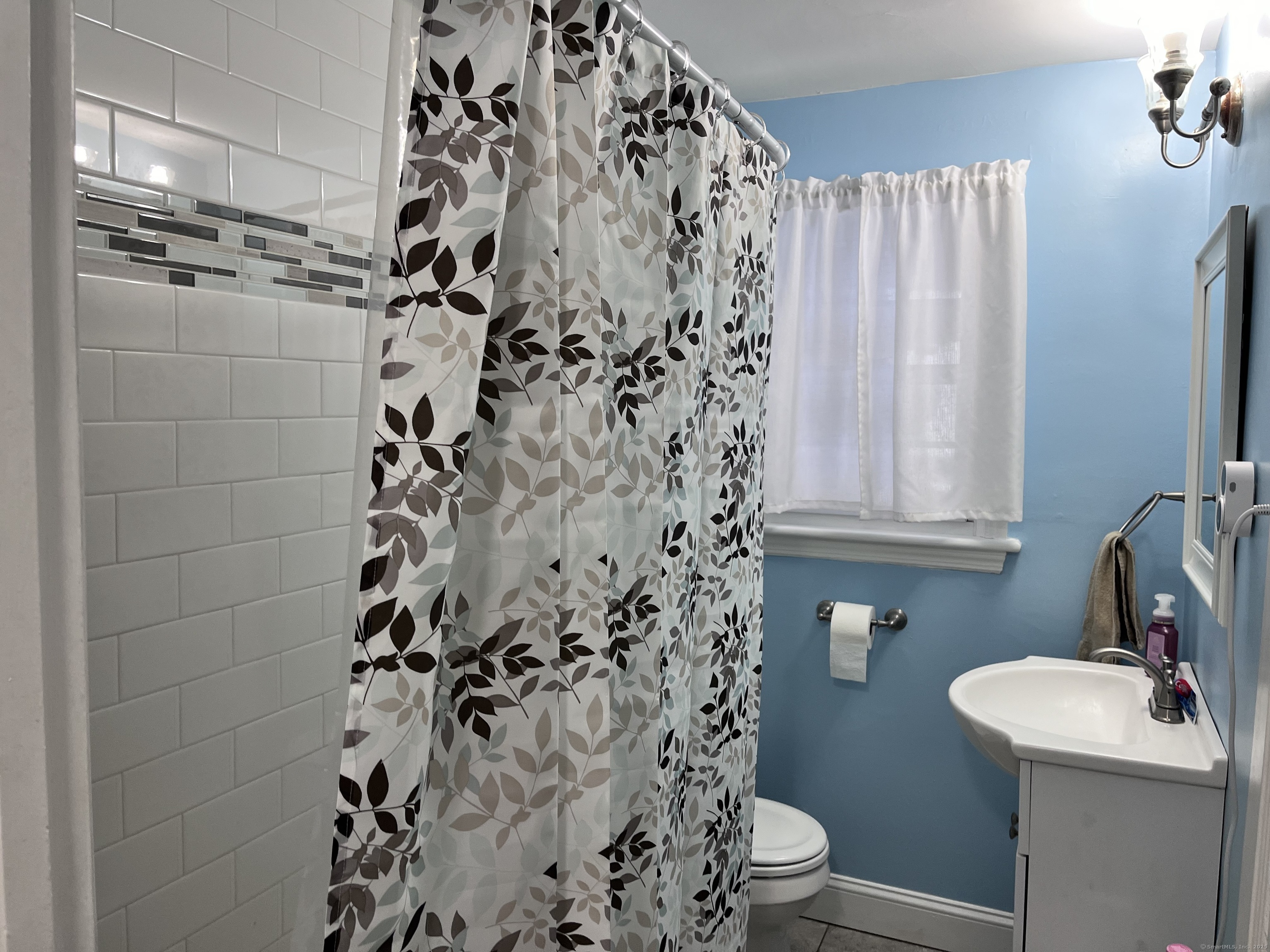 172 Laurel Street, East Haven, Connecticut image 16