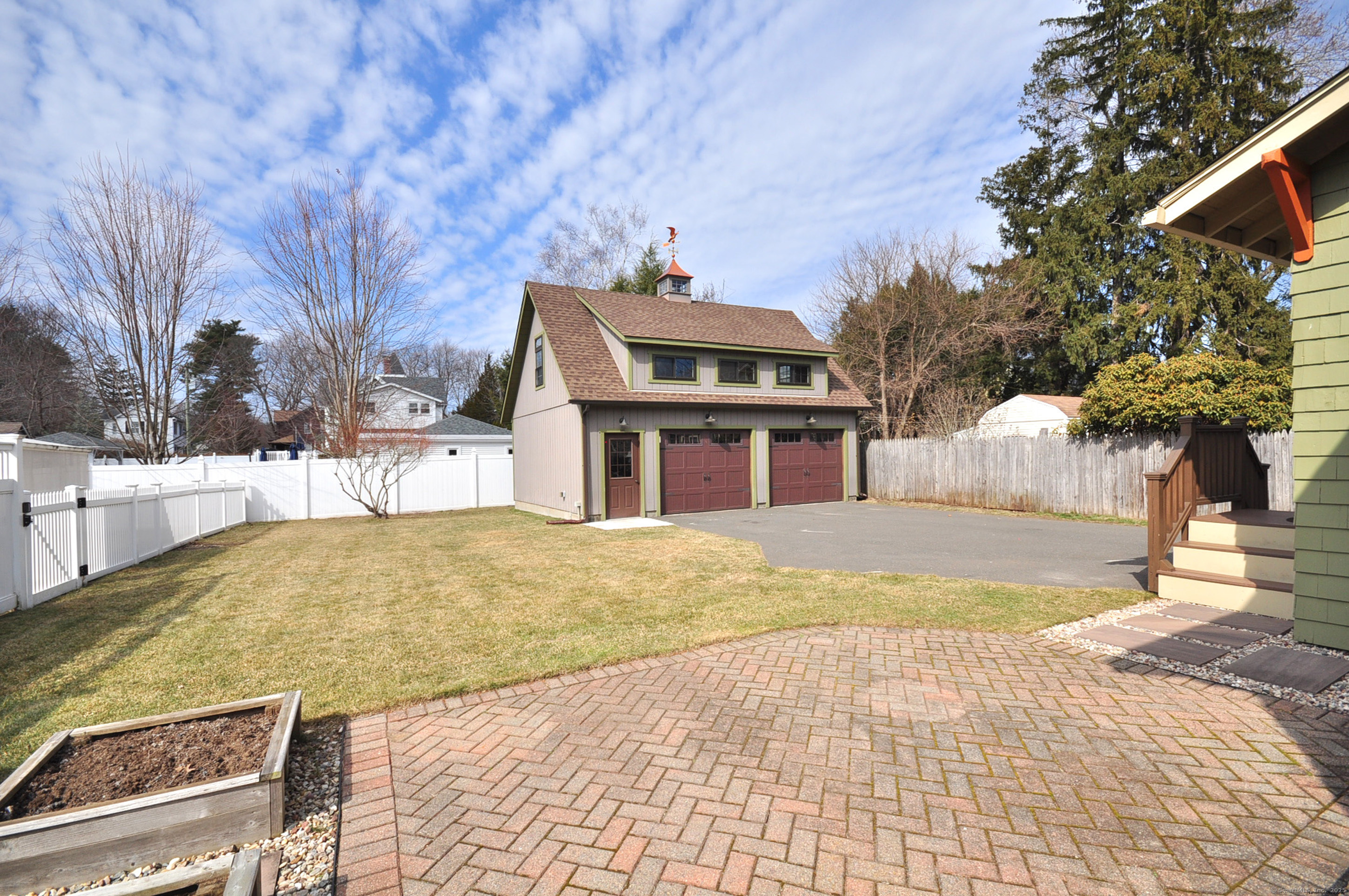 100 Spring Street, Windsor, Connecticut image 2