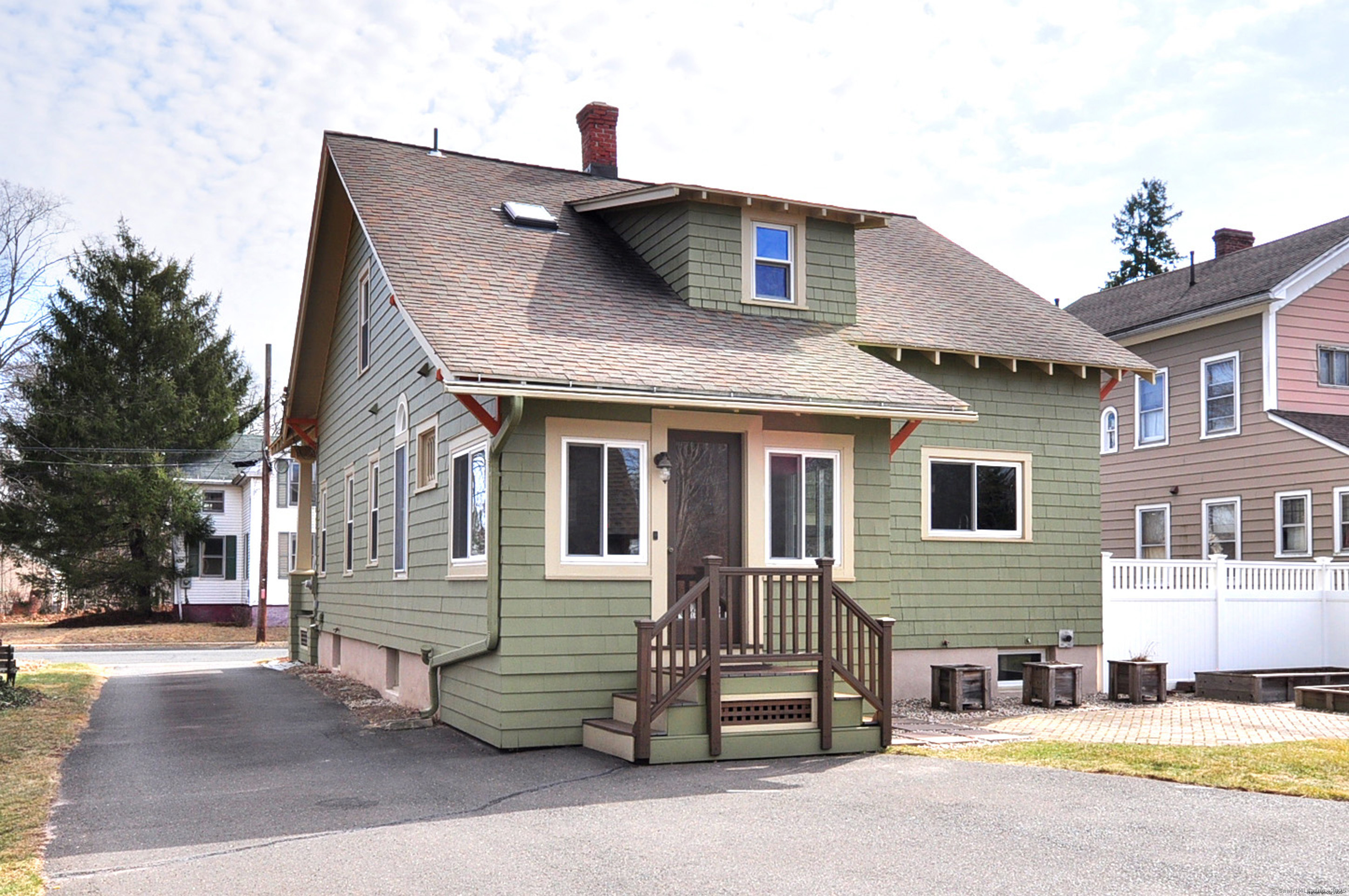 100 Spring Street, Windsor, Connecticut image 32