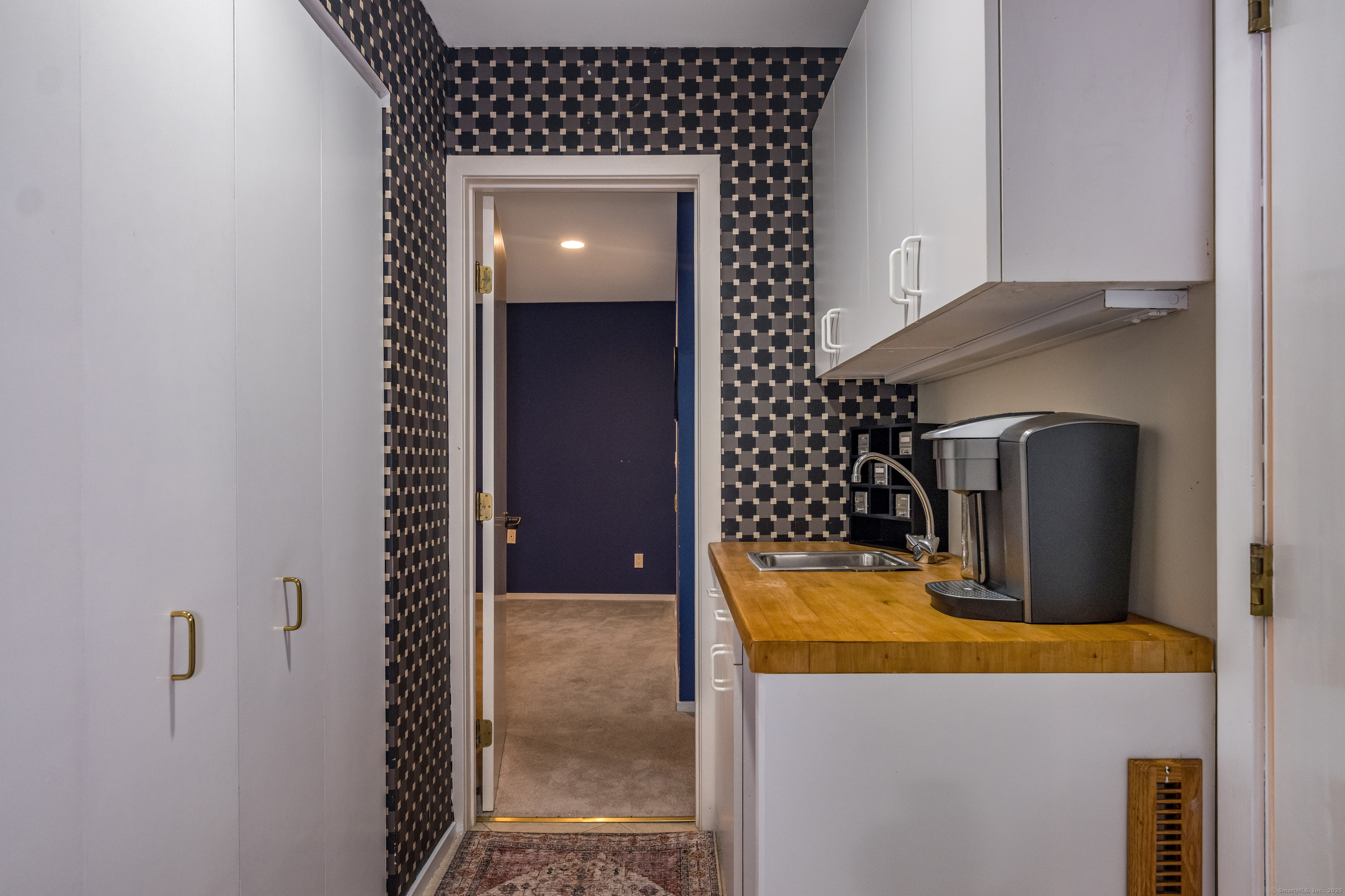 291 Peddlers Road, Guilford, Connecticut image 26