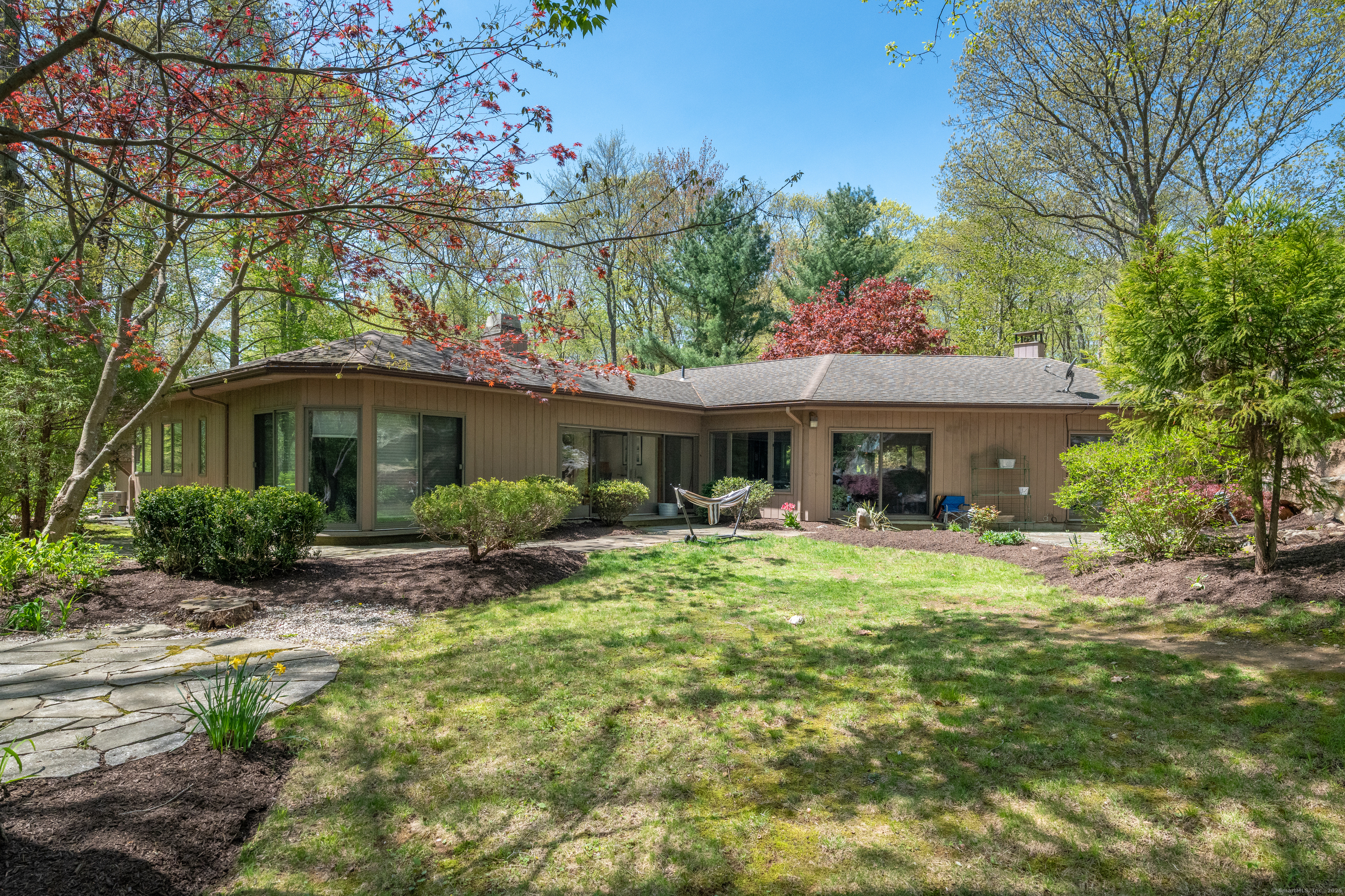 291 Peddlers Road, Guilford, Connecticut image 8