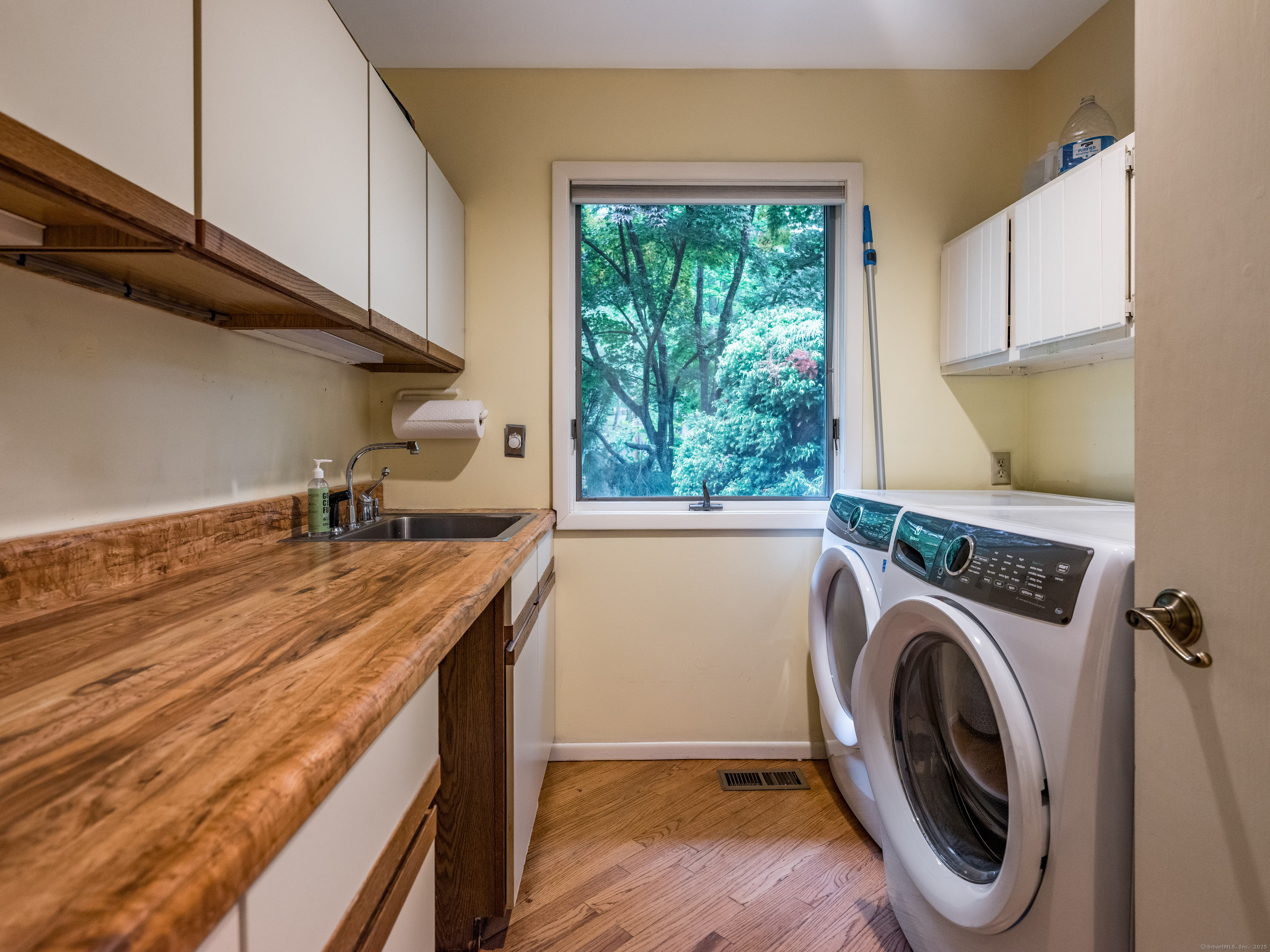 291 Peddlers Road, Guilford, Connecticut image 32