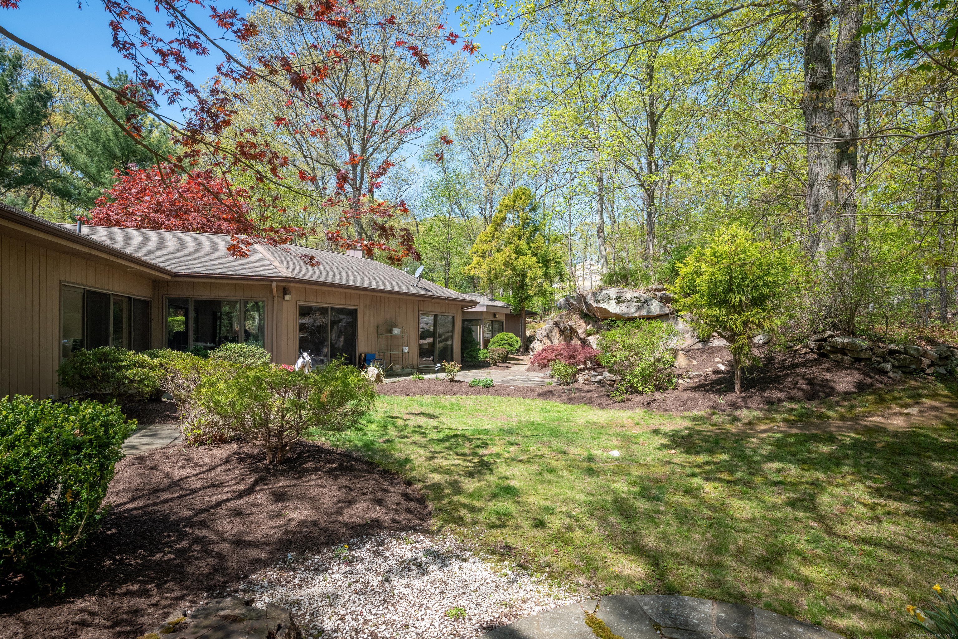 291 Peddlers Road, Guilford, Connecticut image 10