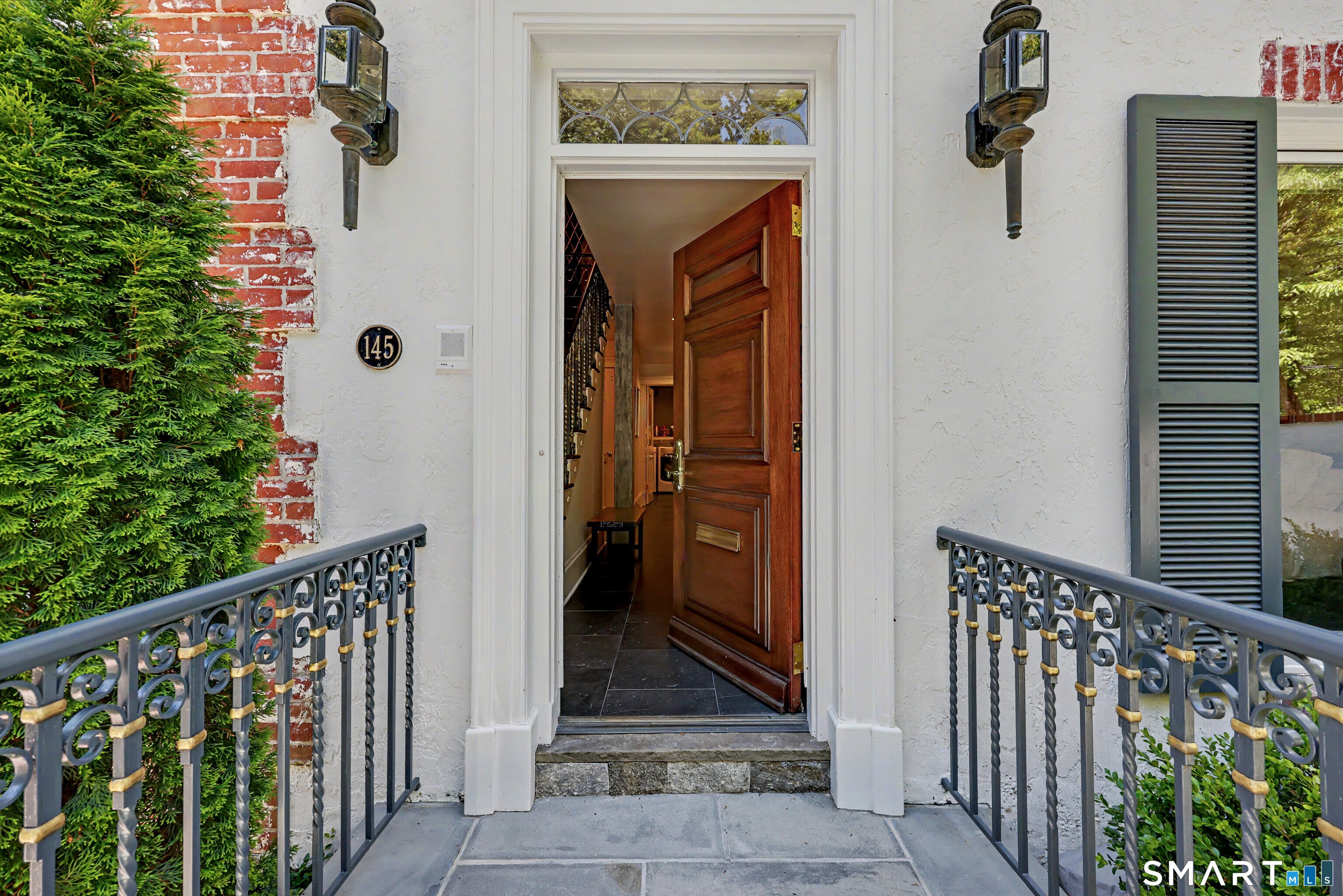 145 Oenoke Lane